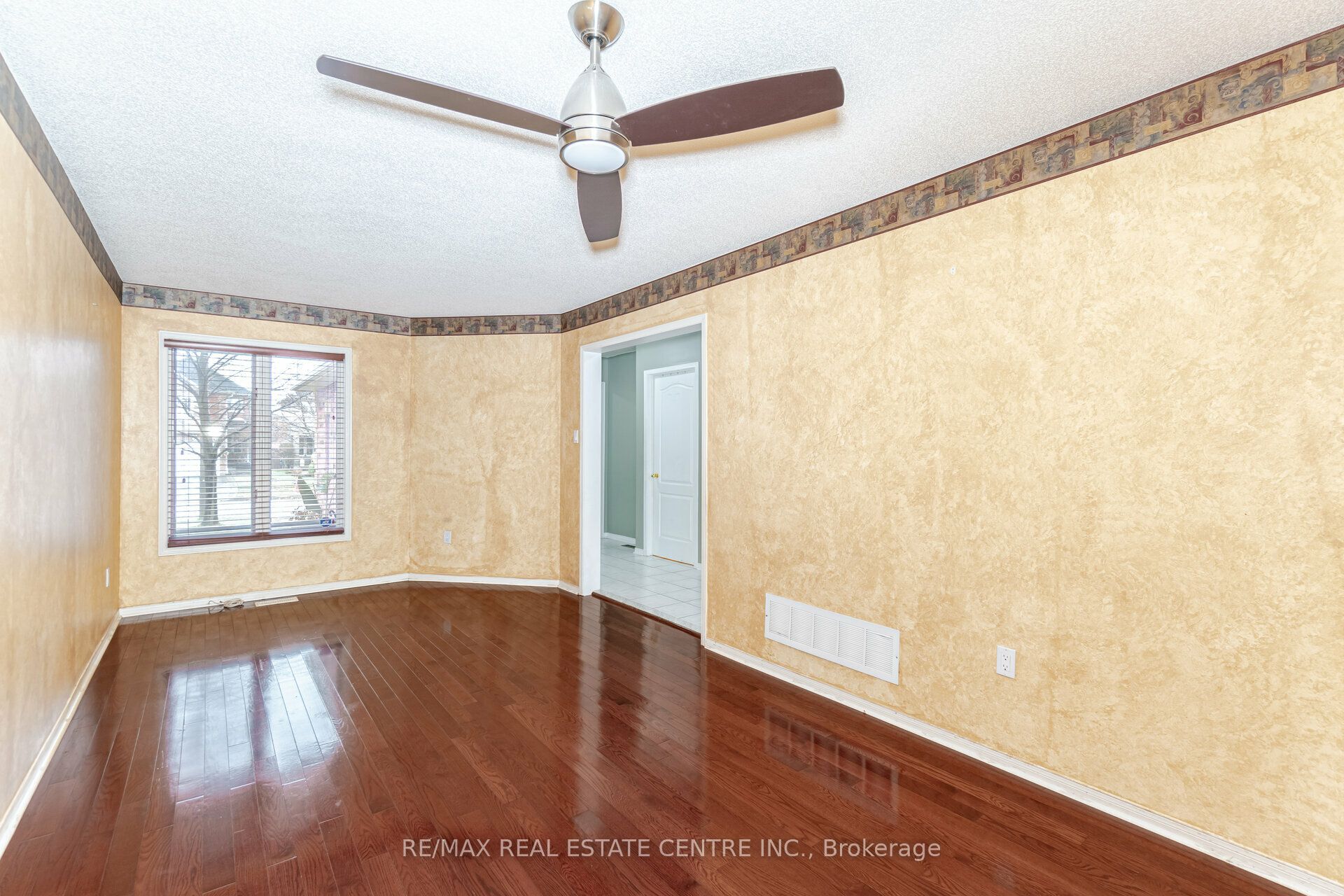 3727 Althorpe Circle Property Photo 9