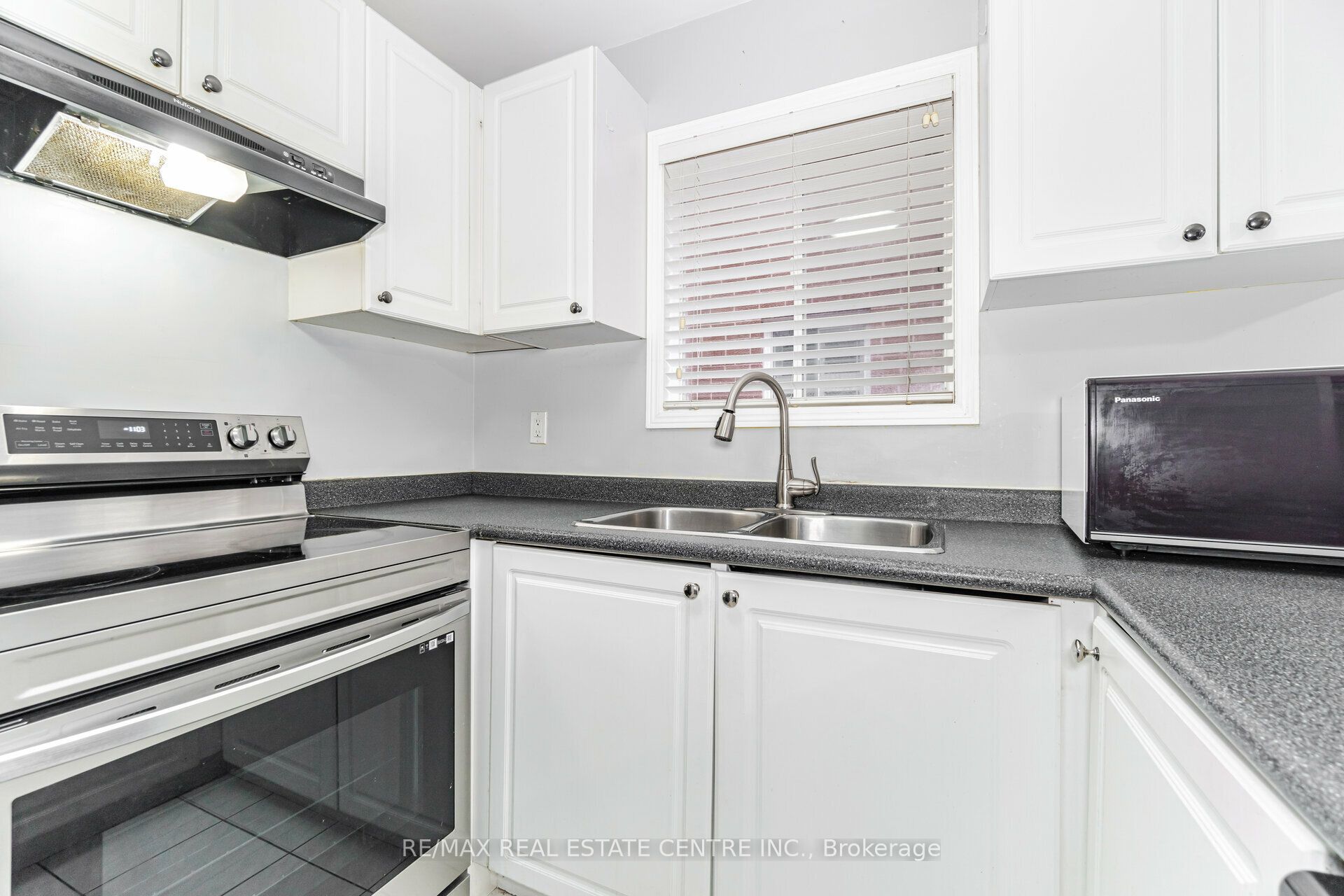 3727 Althorpe Circle Property Photo 14