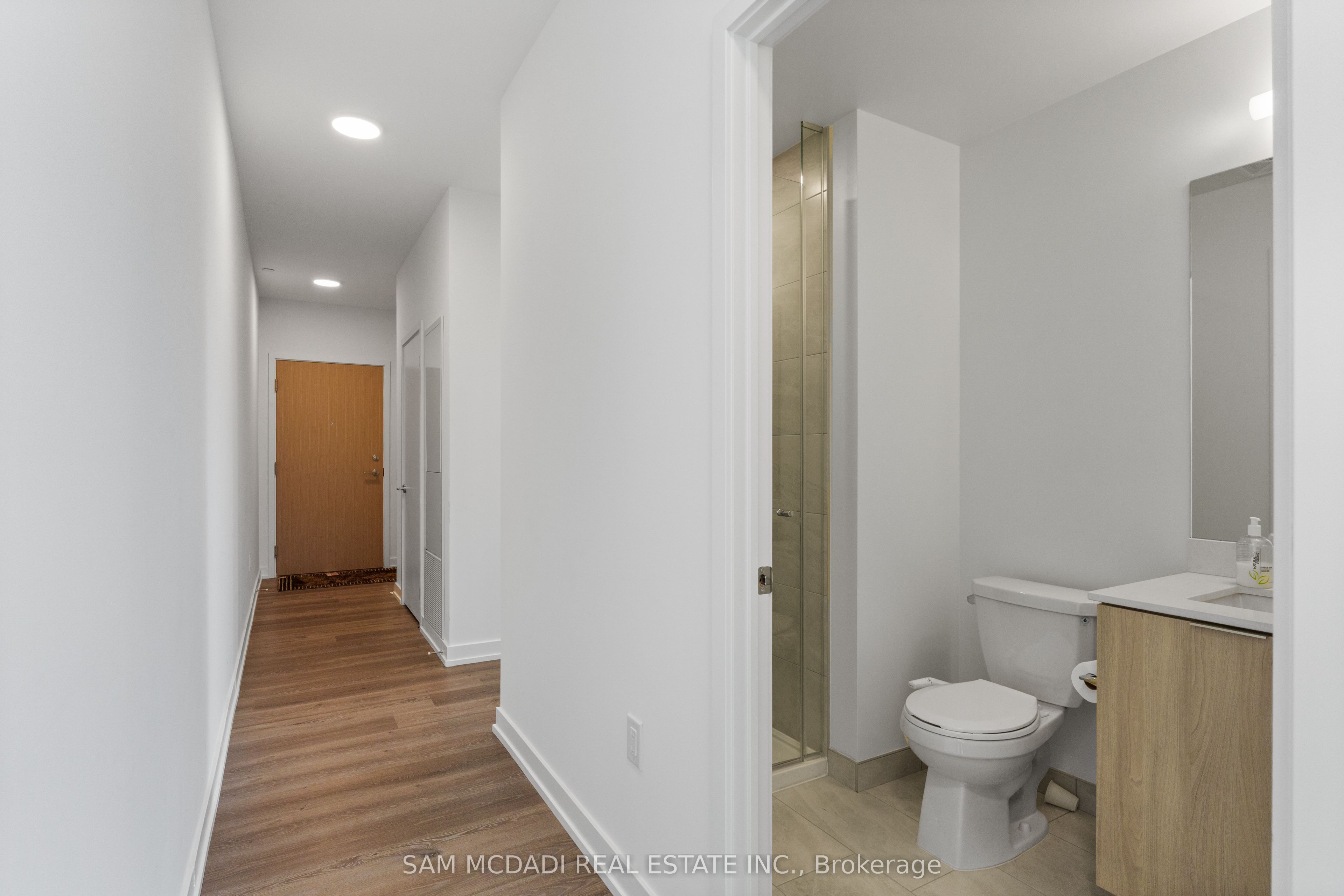 395 Square One Drive 3810 Property Photo 21