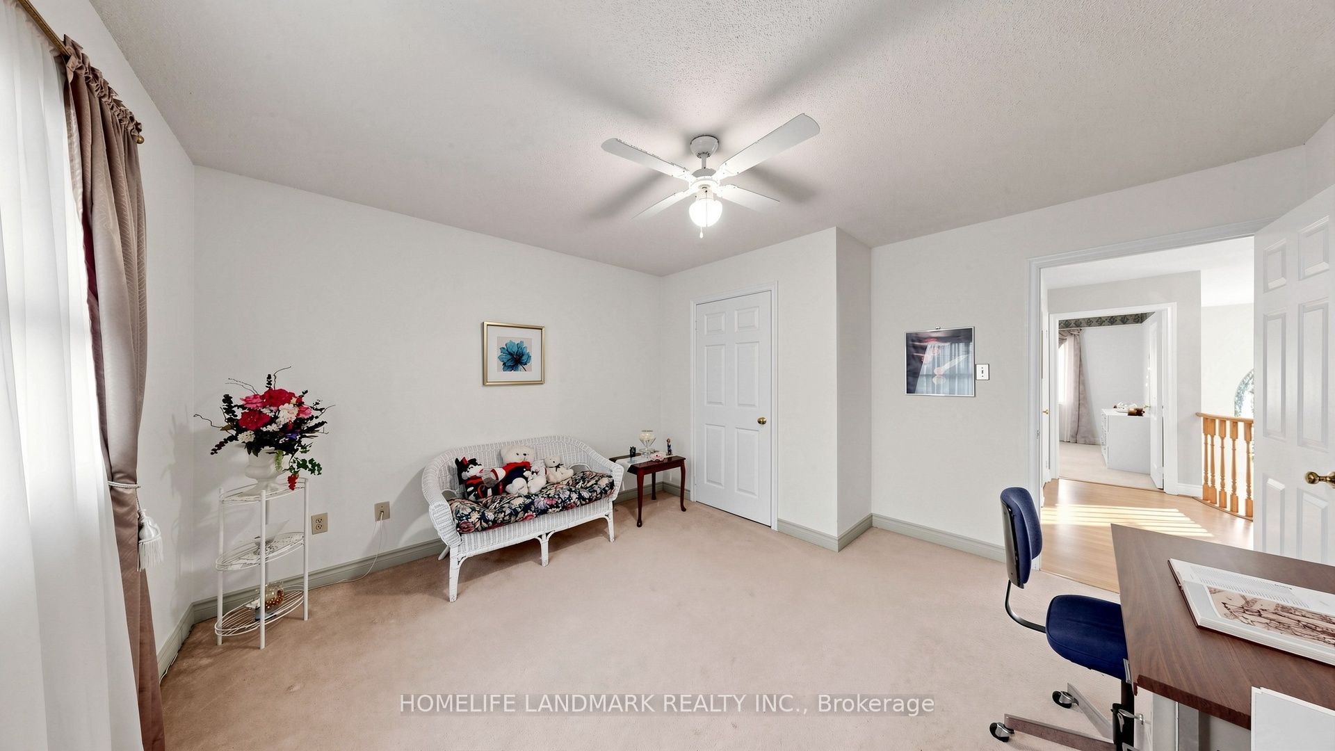 2590 Ambercroft Trail Property Photo 33