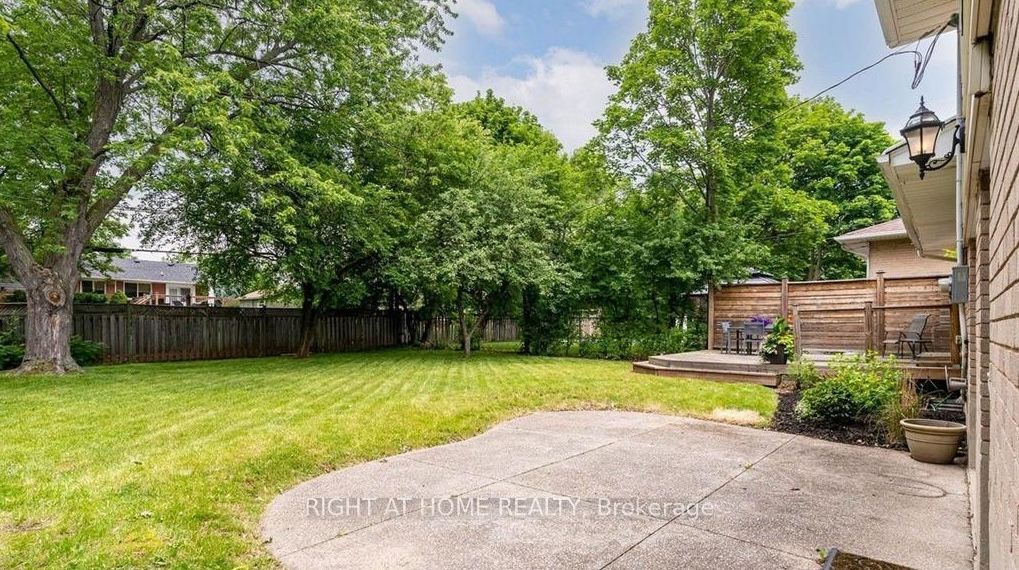 49 Rayne Avenue Property Photo 3