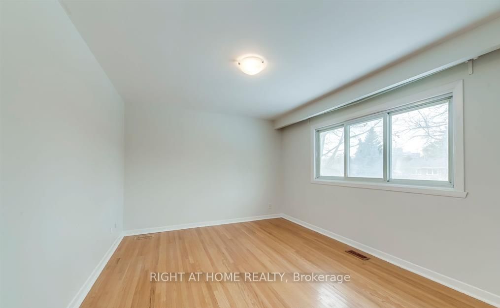 49 Rayne Avenue Property Photo 12