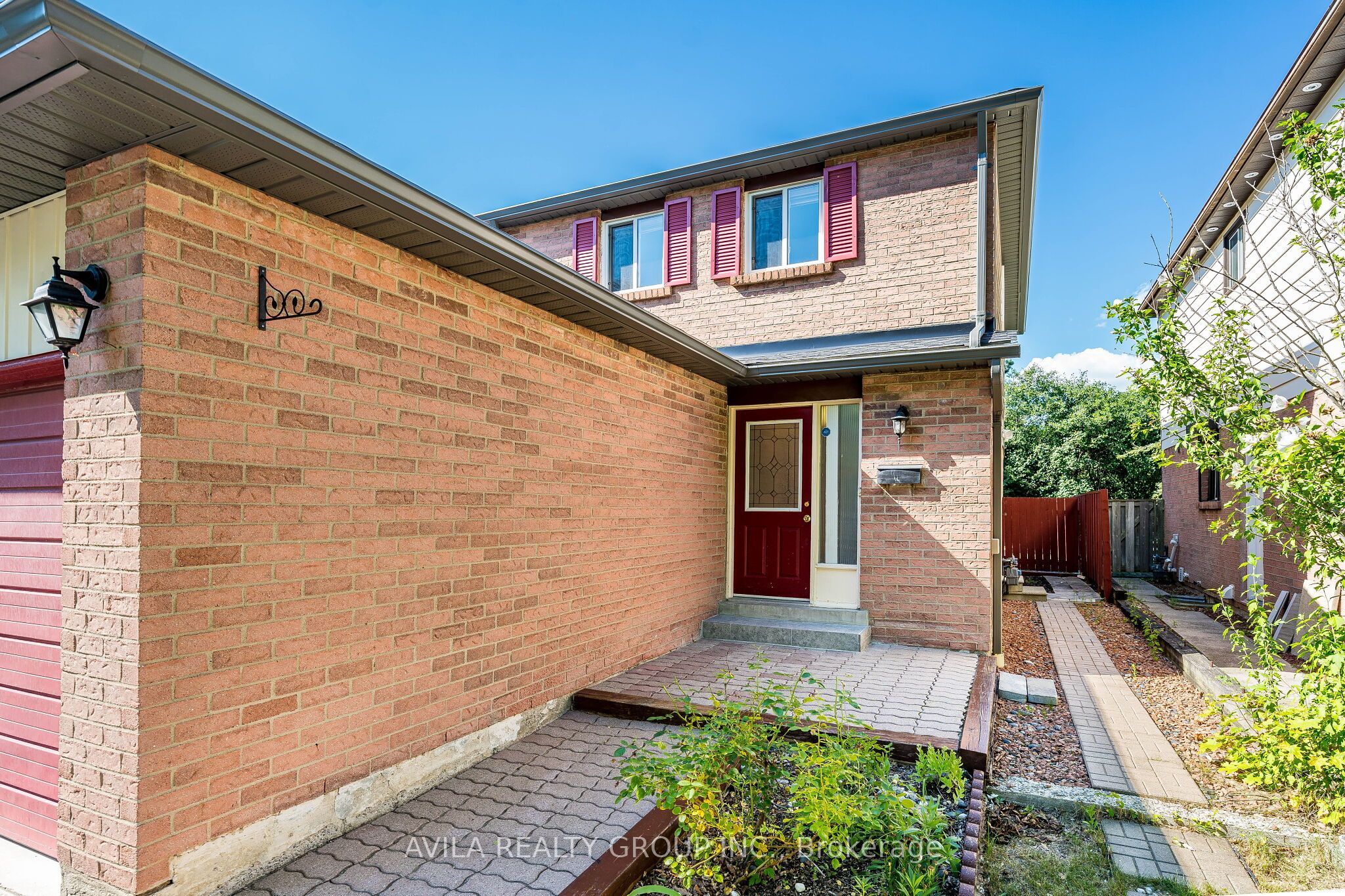 31 Wheatfield Road Property Photo 3