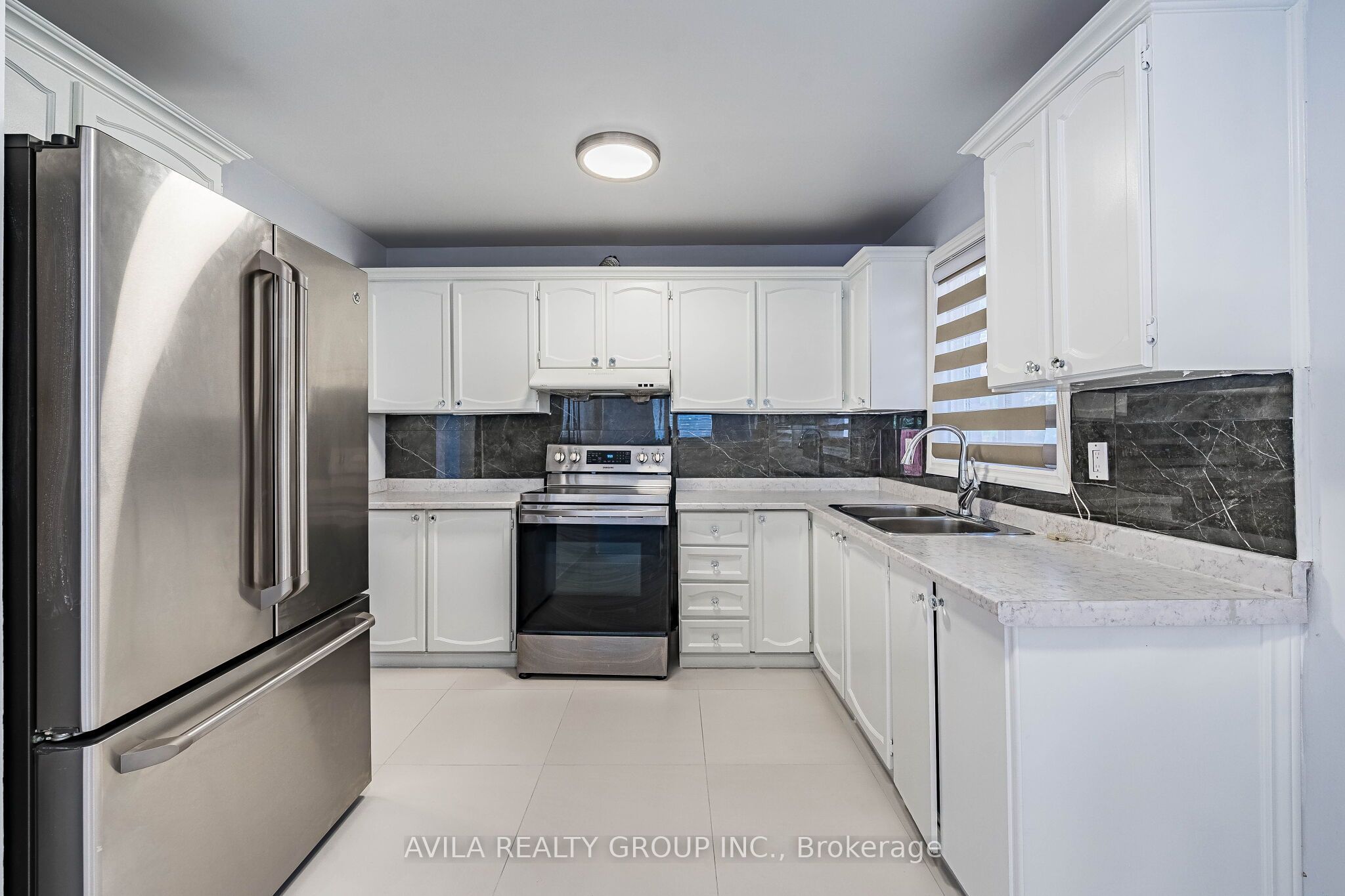 31 Wheatfield Road Property Photo 8