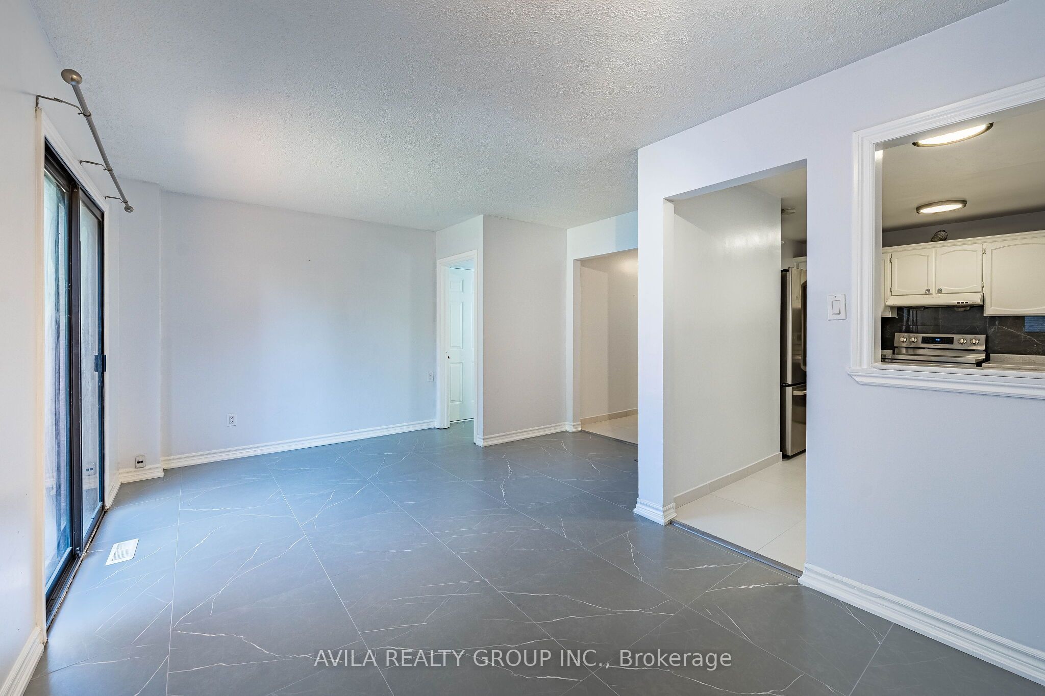 31 Wheatfield Road Property Photo 13