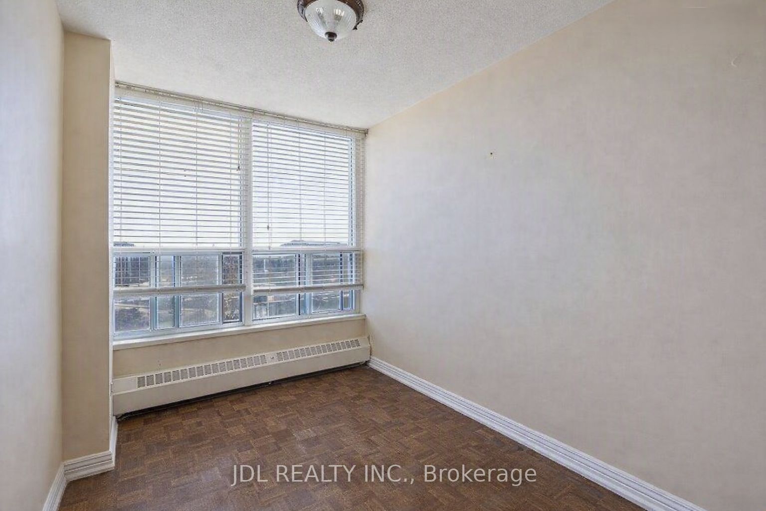 85 Emmett Avenue 1807 Property Photo 12