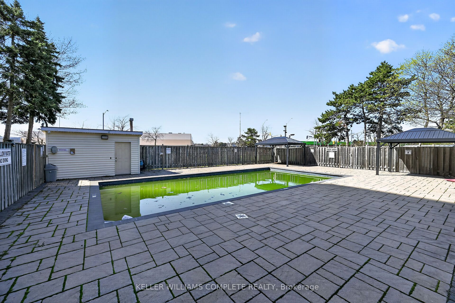 700 Dynes Road 904 Property Photo 47