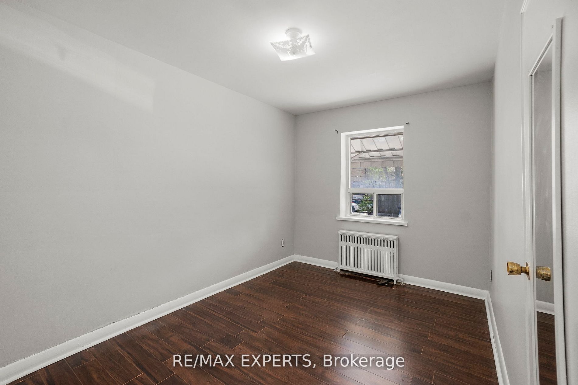 3261a Lakeshore Boulevard W 101 Property Photo 12