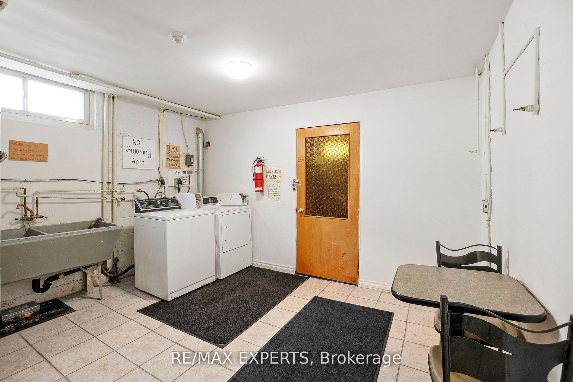 3261a Lakeshore Boulevard W 101 Property Photo 17