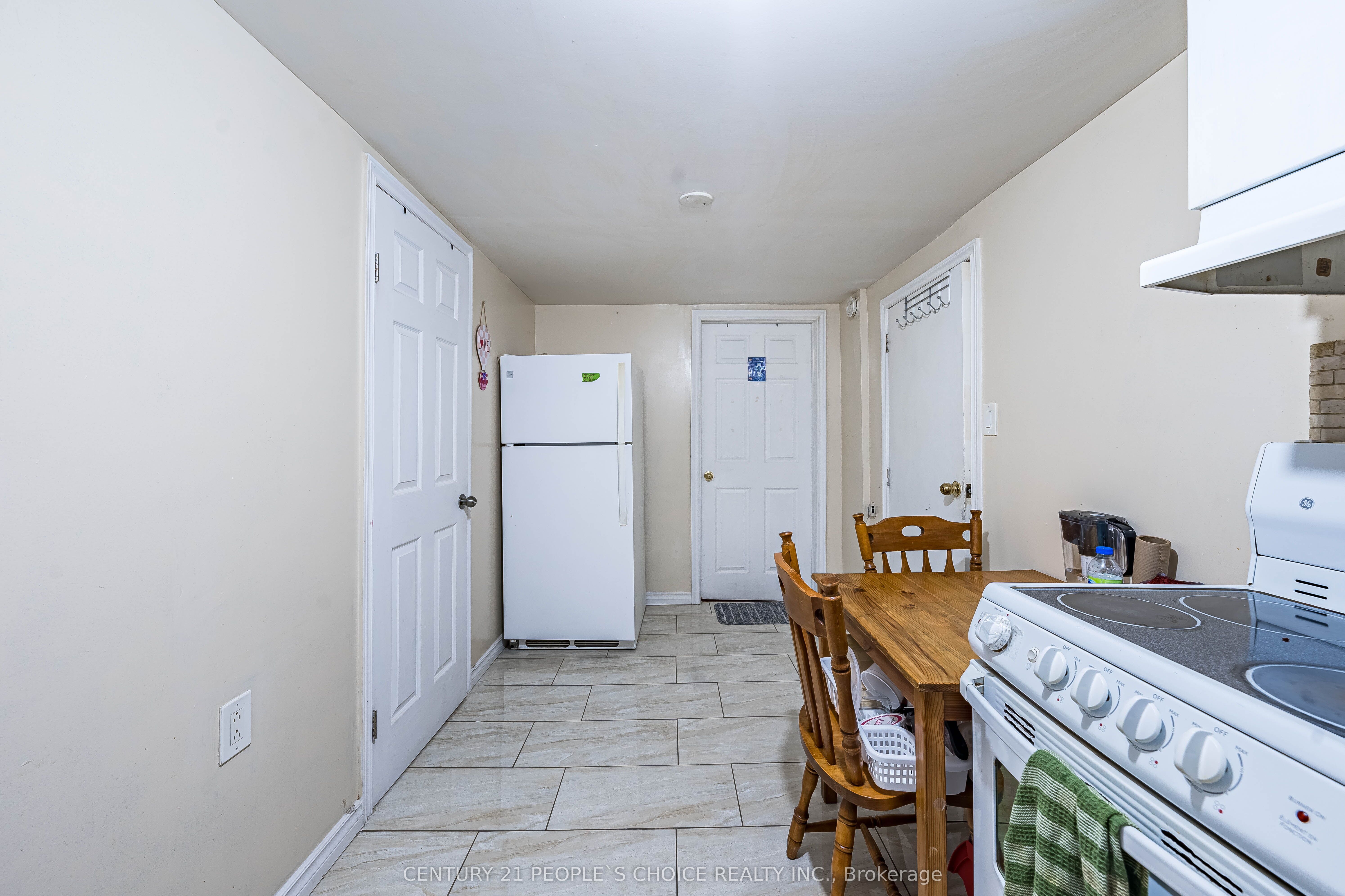 242 John Garland Boulevard 2 Property Photo 10