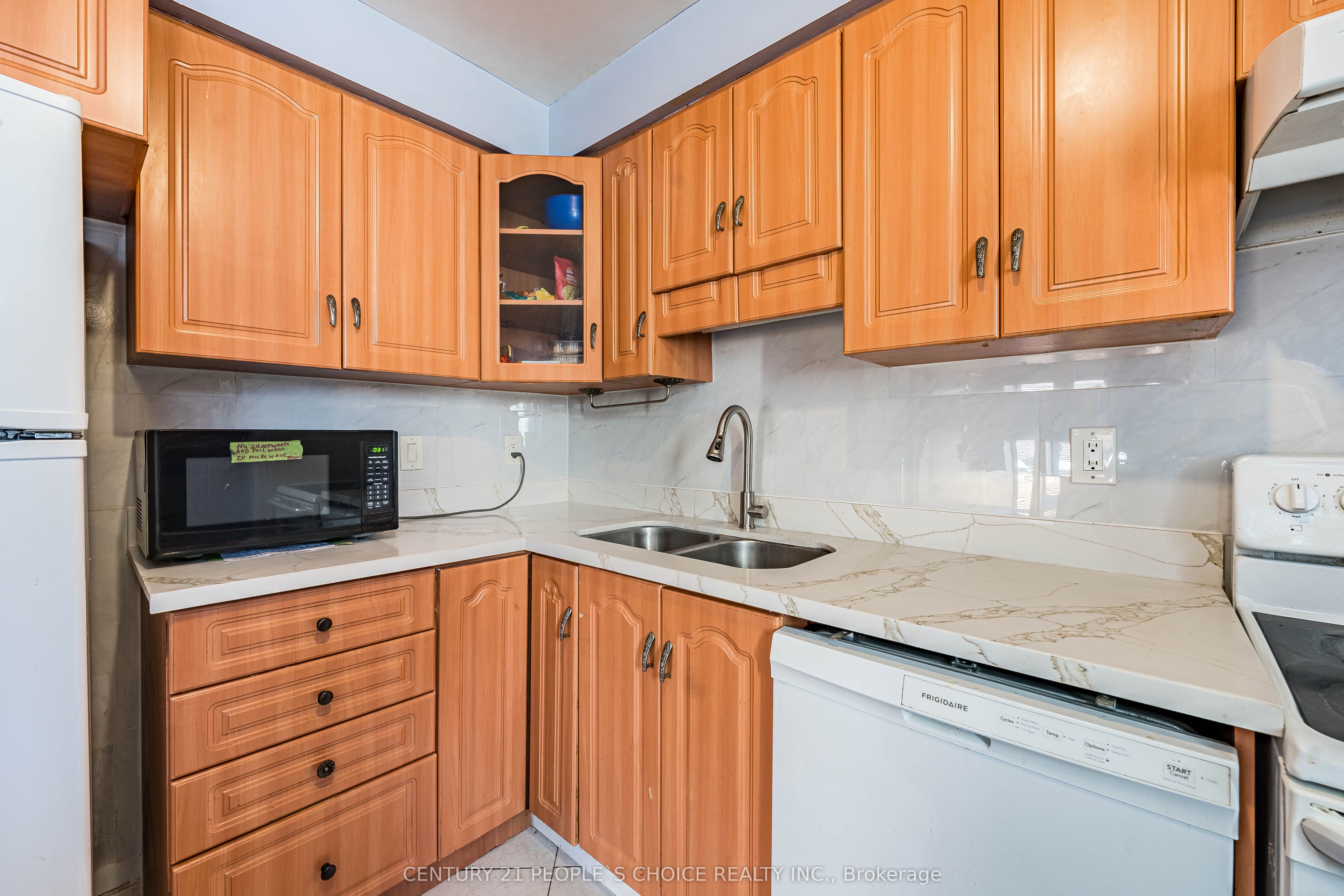 242 John Garland Boulevard 2 Property Photo 23