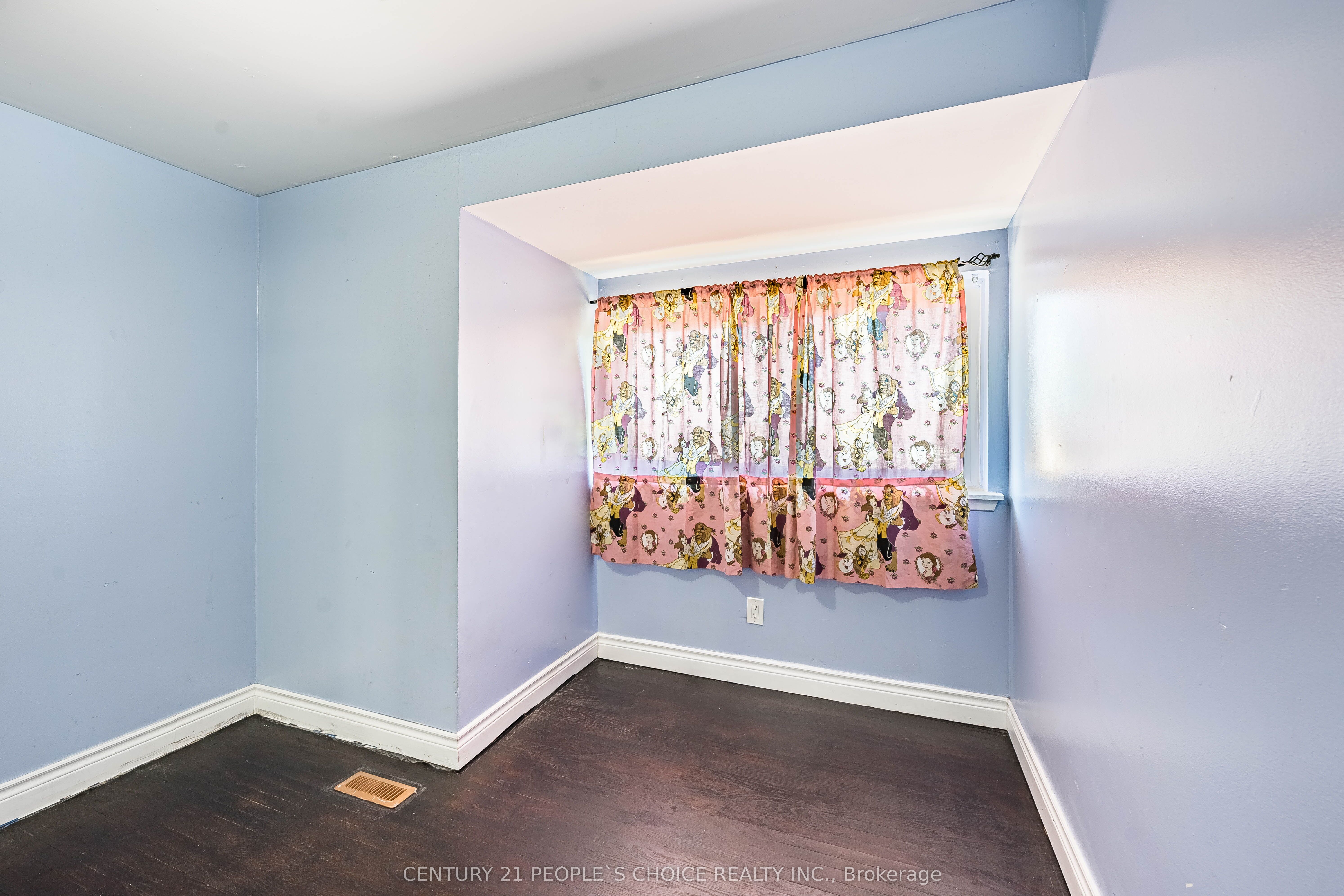 242 John Garland Boulevard 2 Property Photo 30