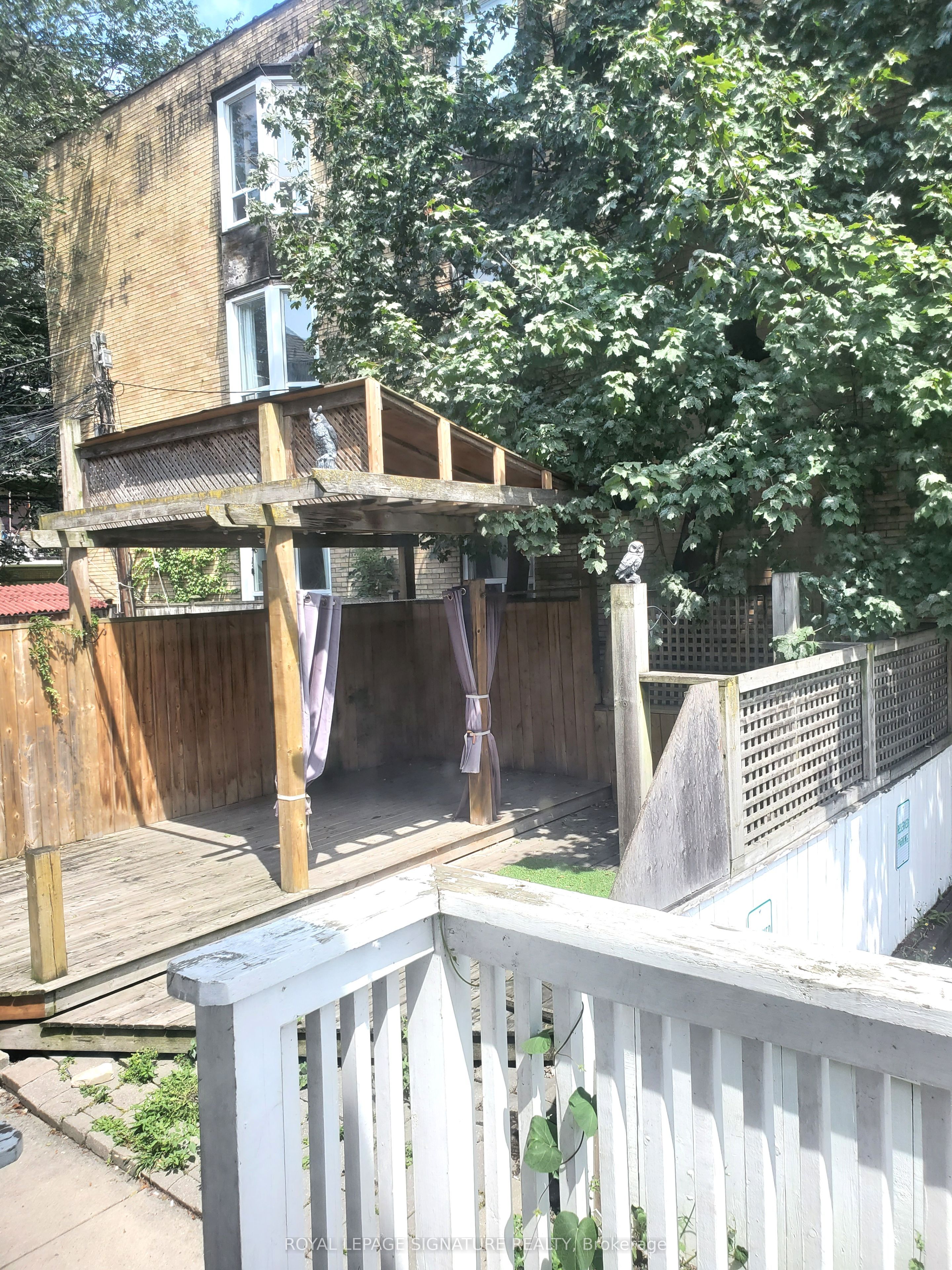 1 Maynard Avenue 1 Property Photo 15