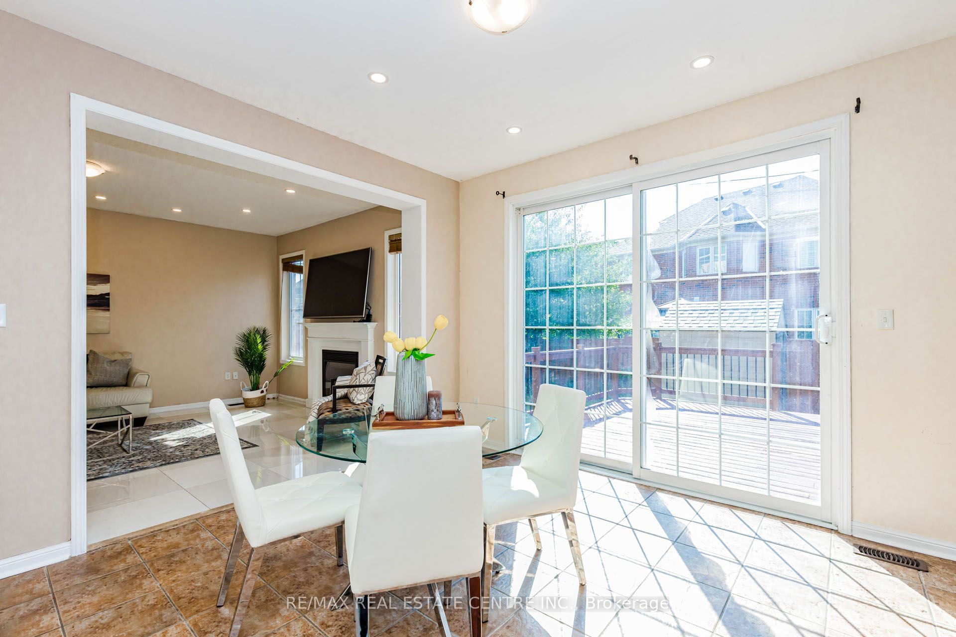 14 Alboreto Way Property Photo 15