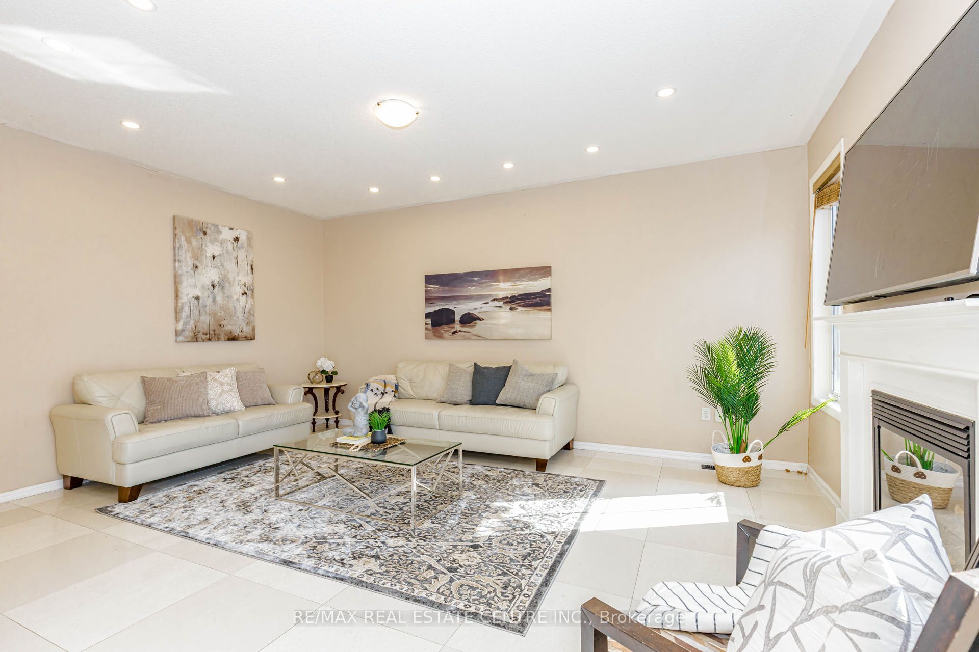 14 Alboreto Way Property Photo 16