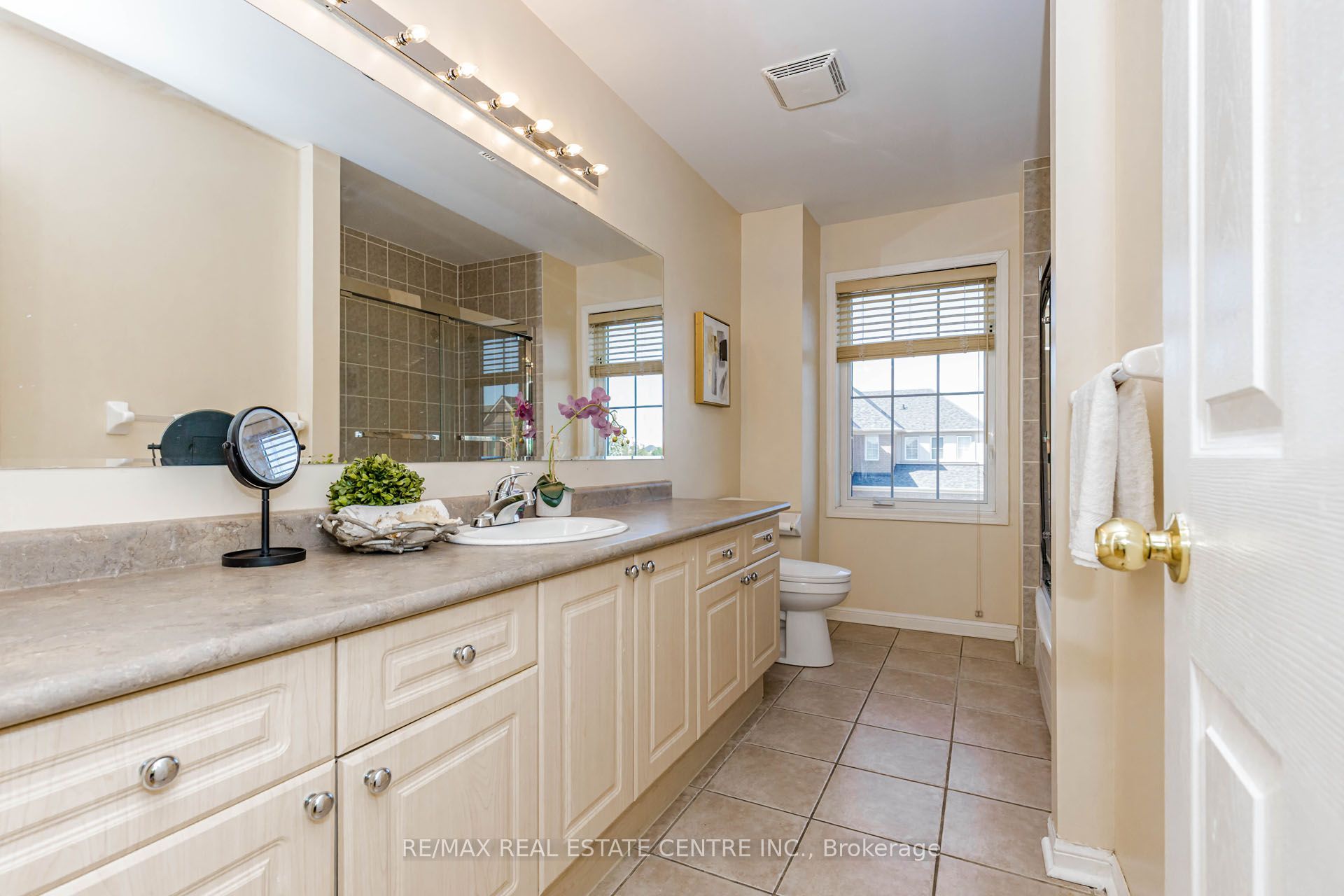 14 Alboreto Way Property Photo 28
