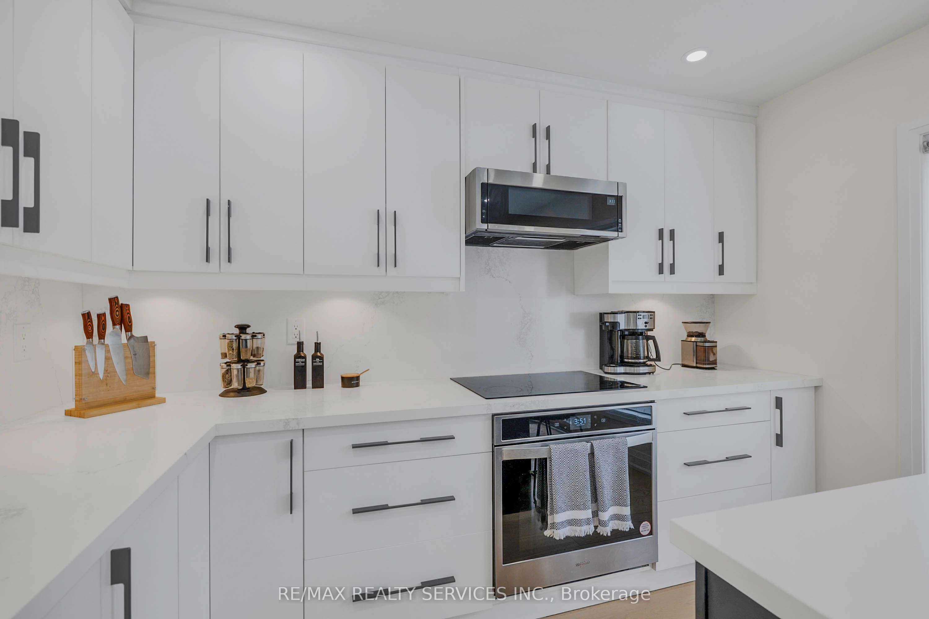 128 Seaside Circle Property Photo 11