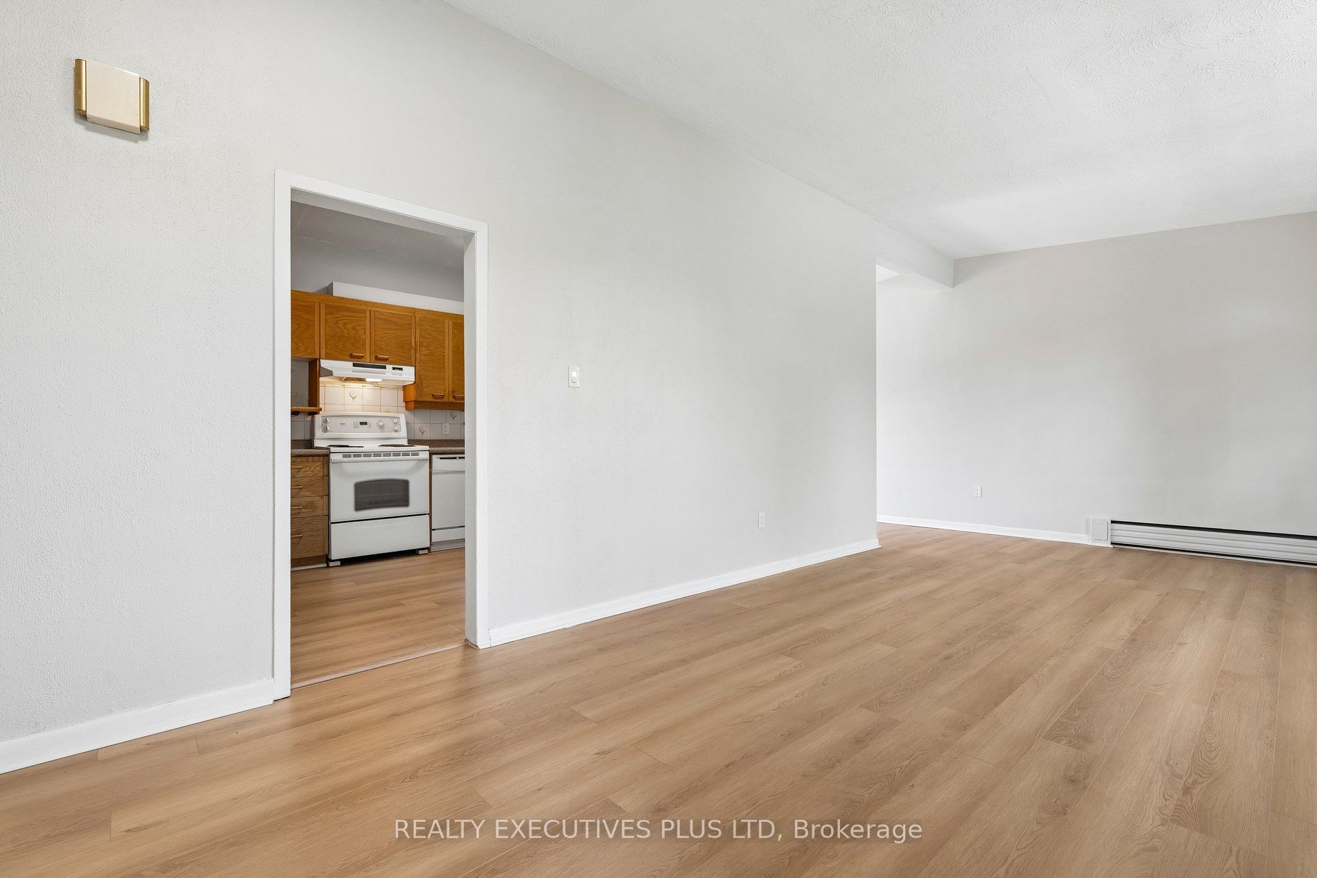 74 Calstock Drive Property Photo 4