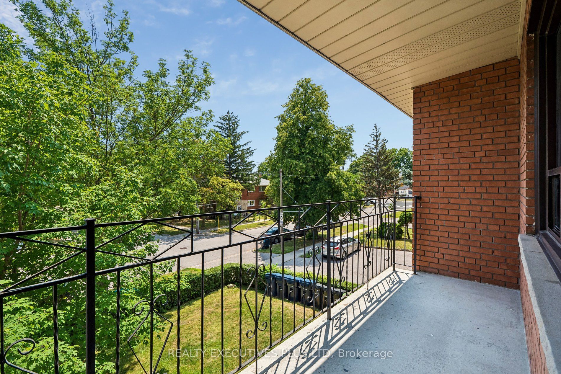 74 Calstock Drive Property Photo 11