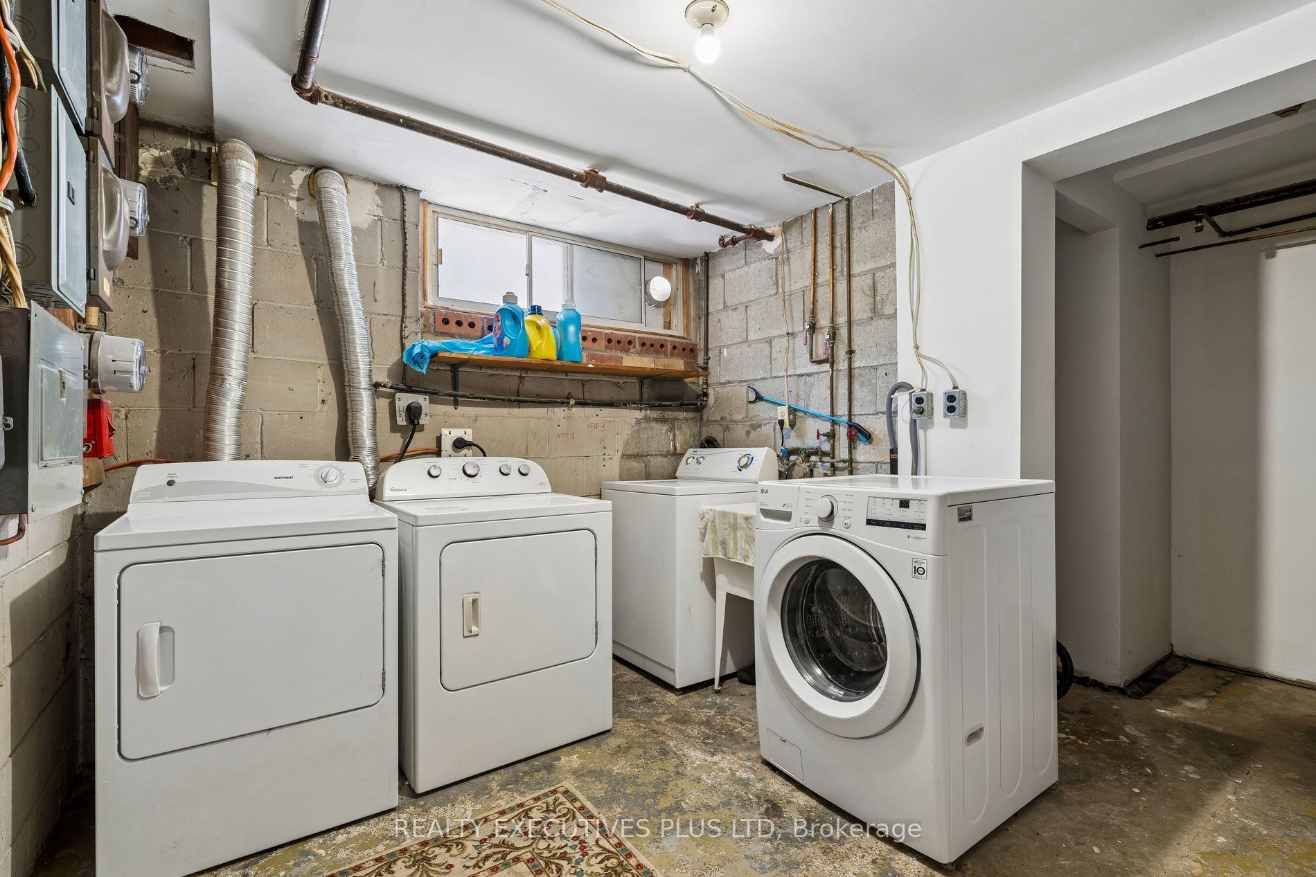 74 Calstock Drive Property Photo 31