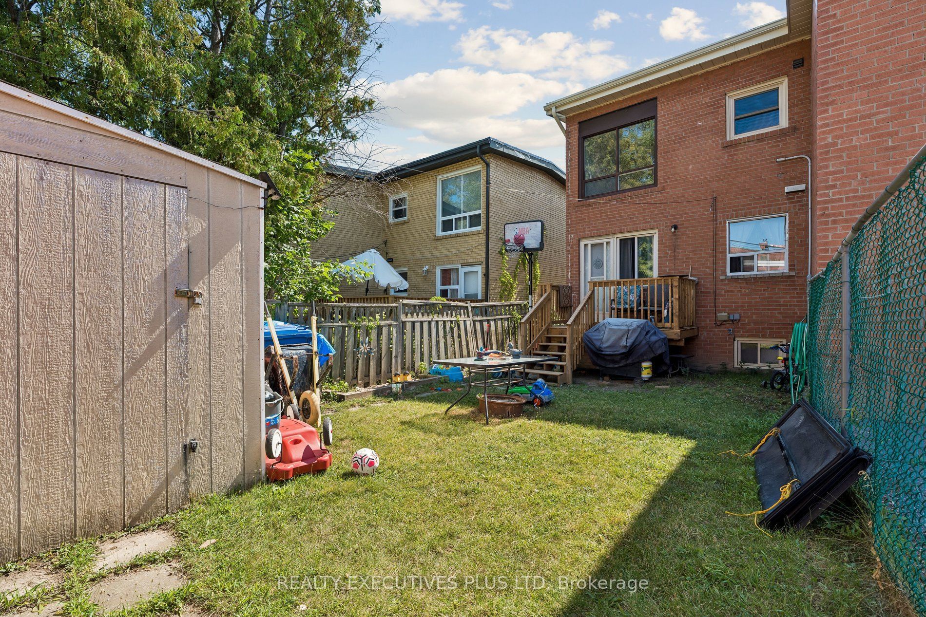 74 Calstock Drive Property Photo 33
