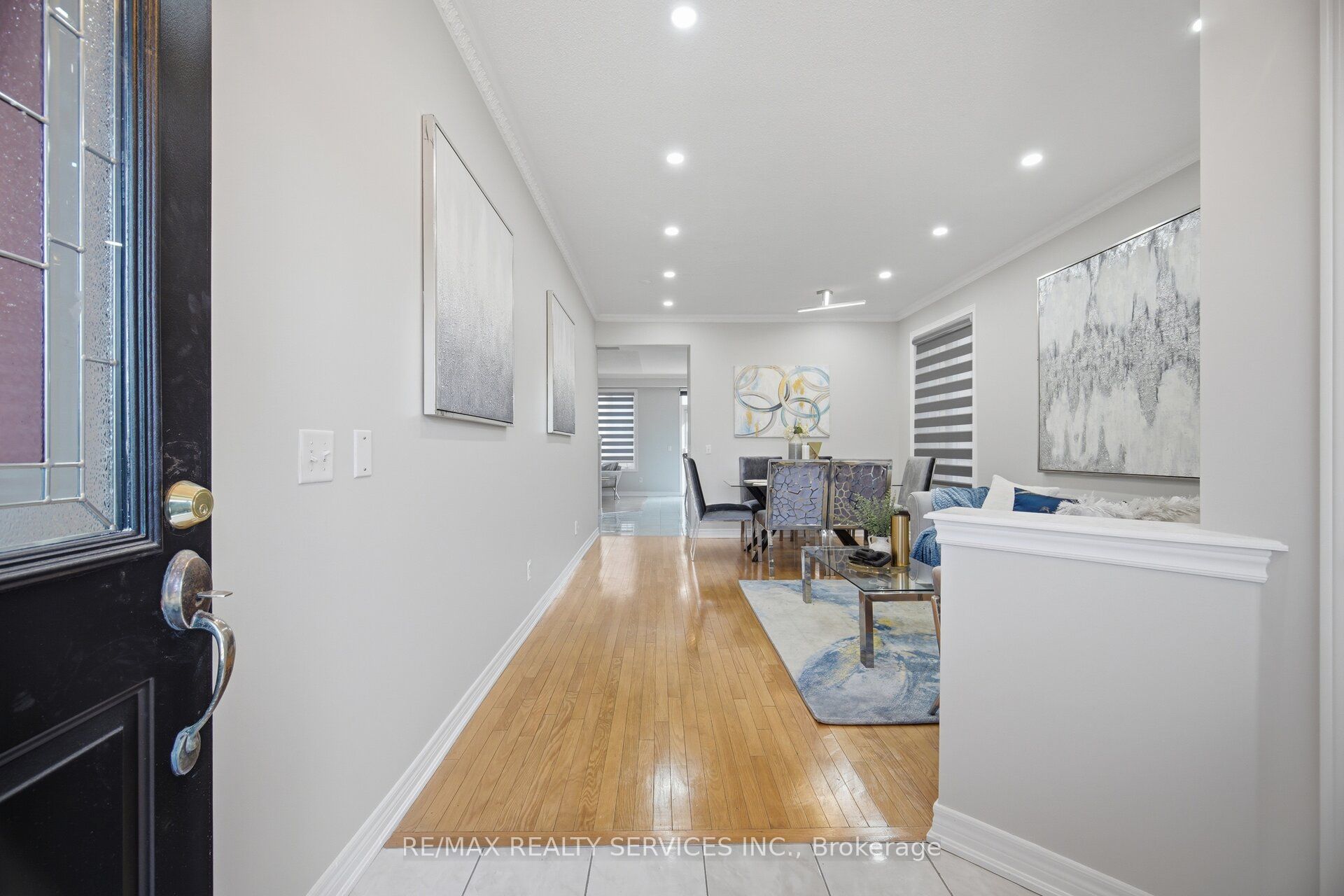 424 Sunny Meadow Boulevard Property Photo 6