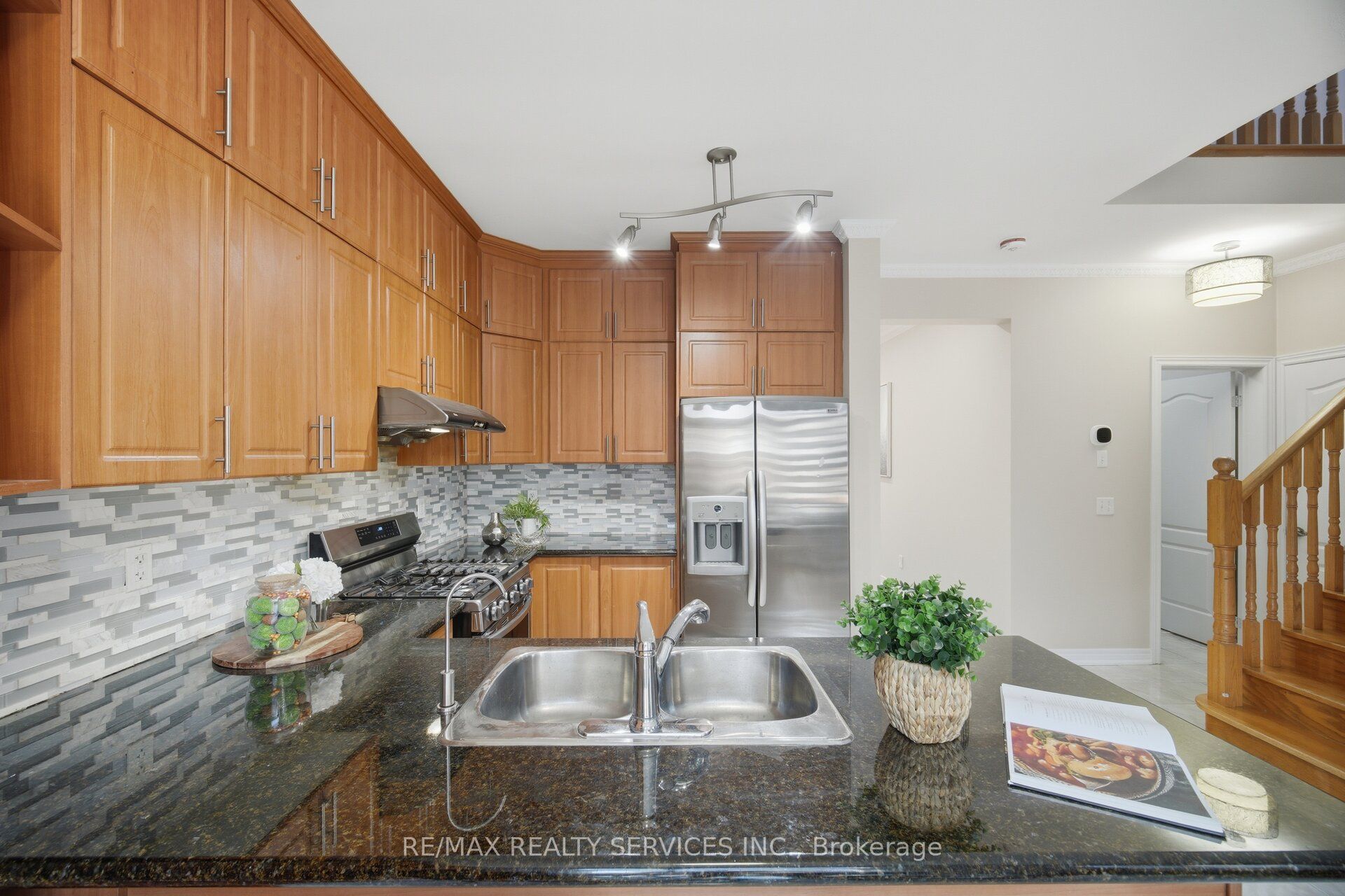 424 Sunny Meadow Boulevard Property Photo 14