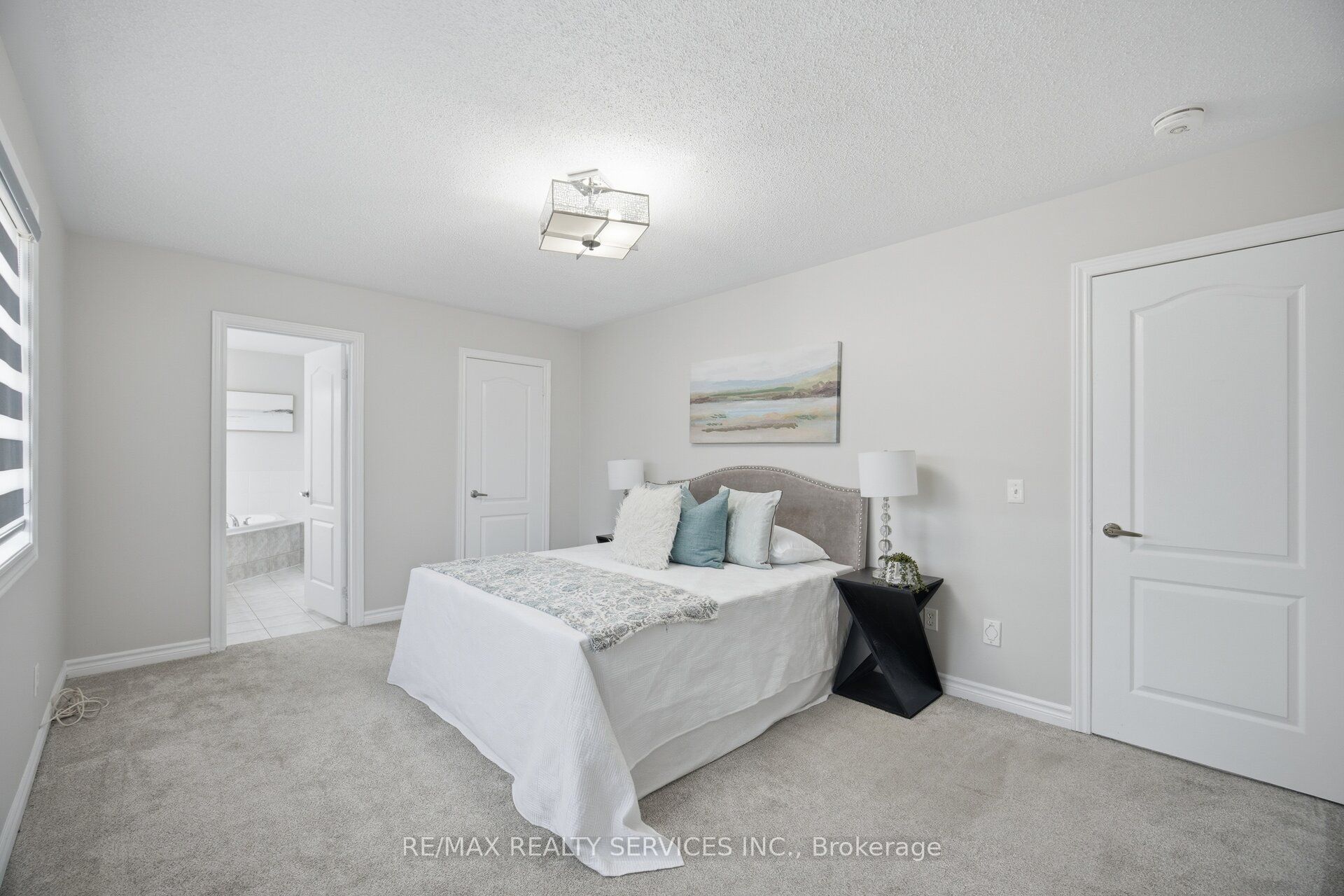 424 Sunny Meadow Boulevard Property Photo 28