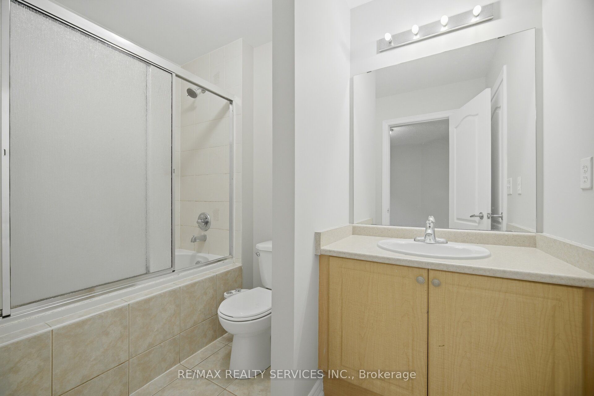 424 Sunny Meadow Boulevard Property Photo 39