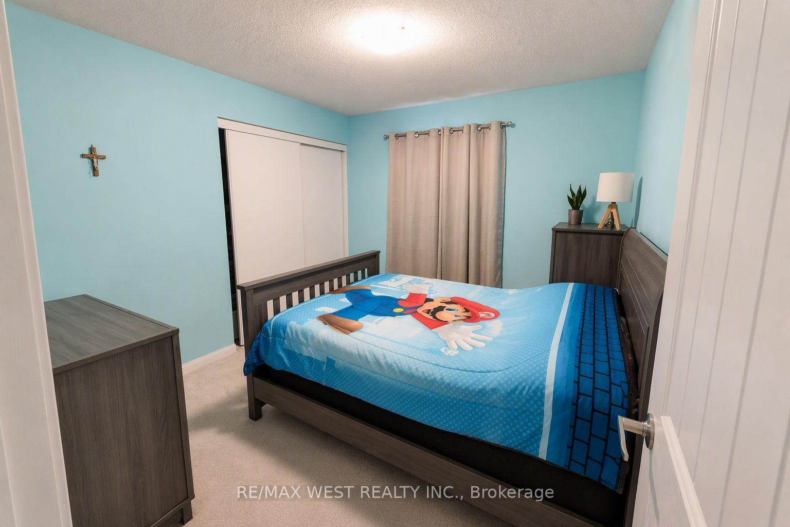 296 Ruhl Drive Property Photo 16