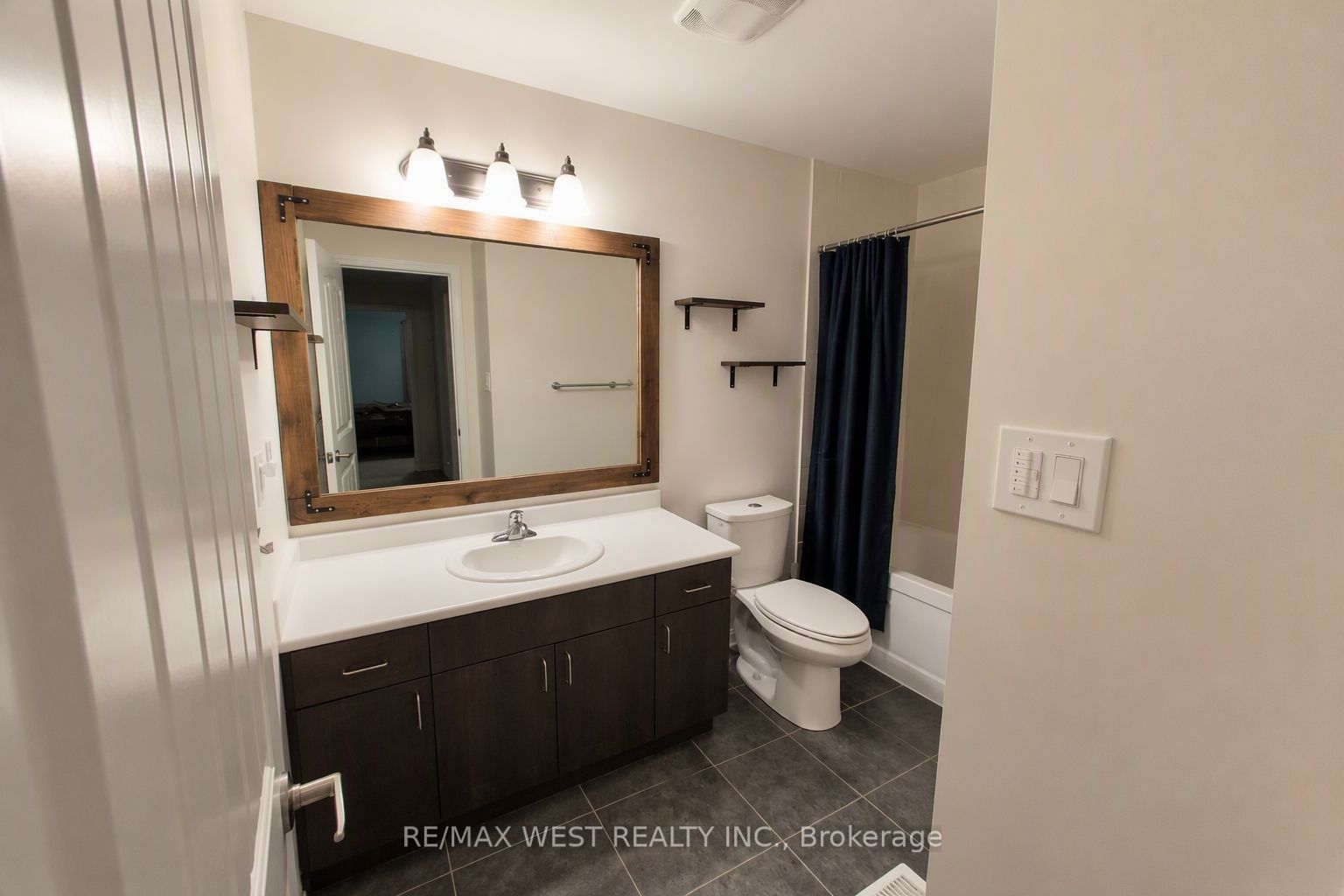 296 Ruhl Drive Property Photo 19