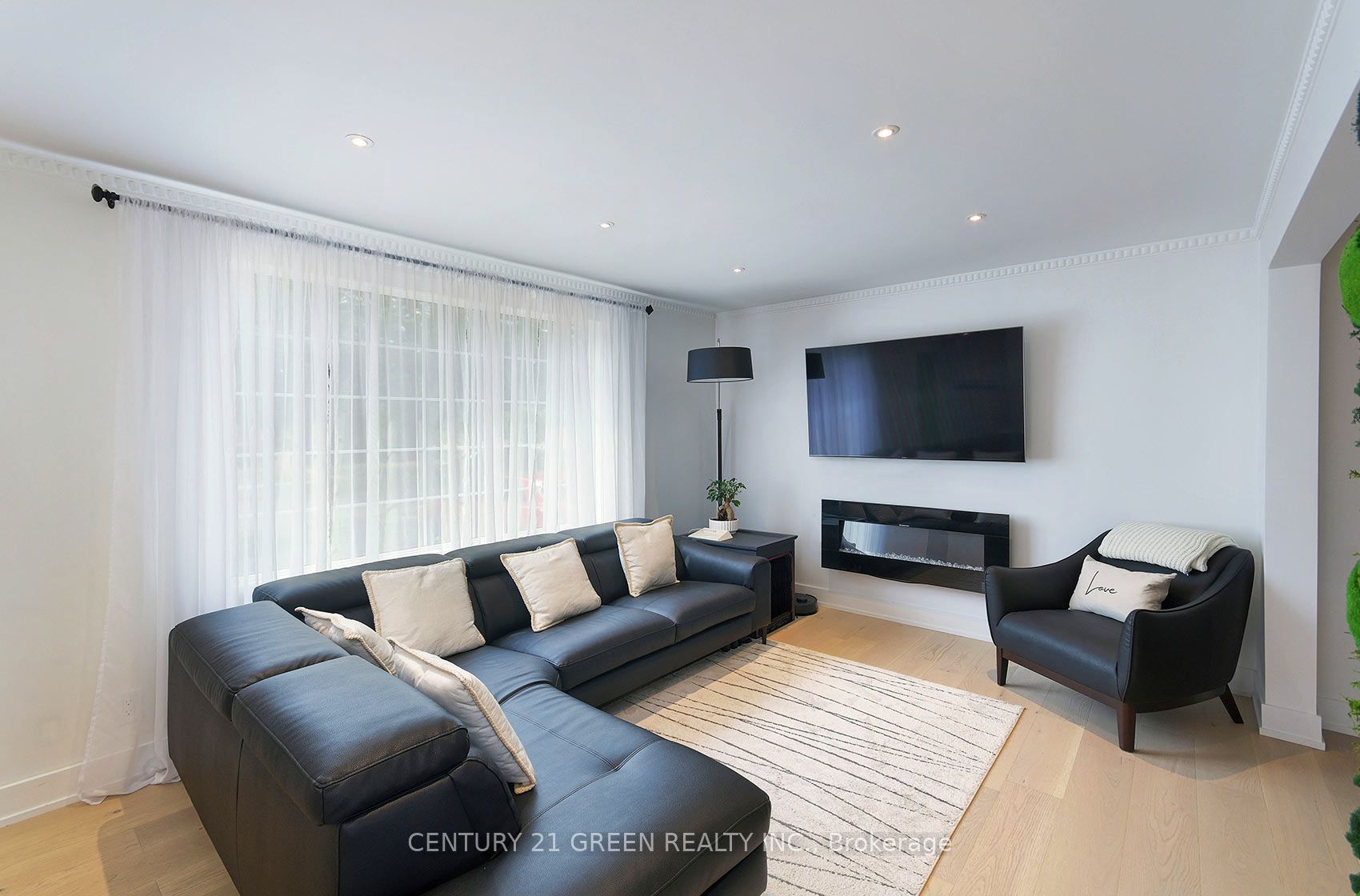 32 Castlebar Road Property Photo 18