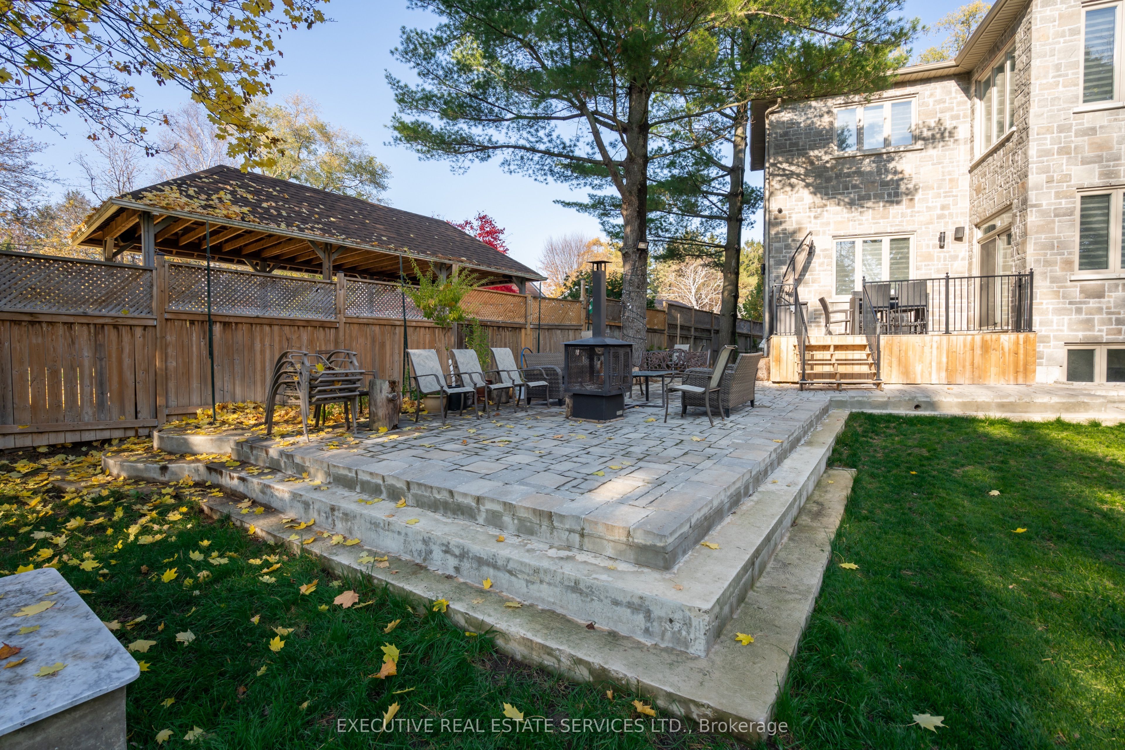 1138 Garden Road Property Photo 5
