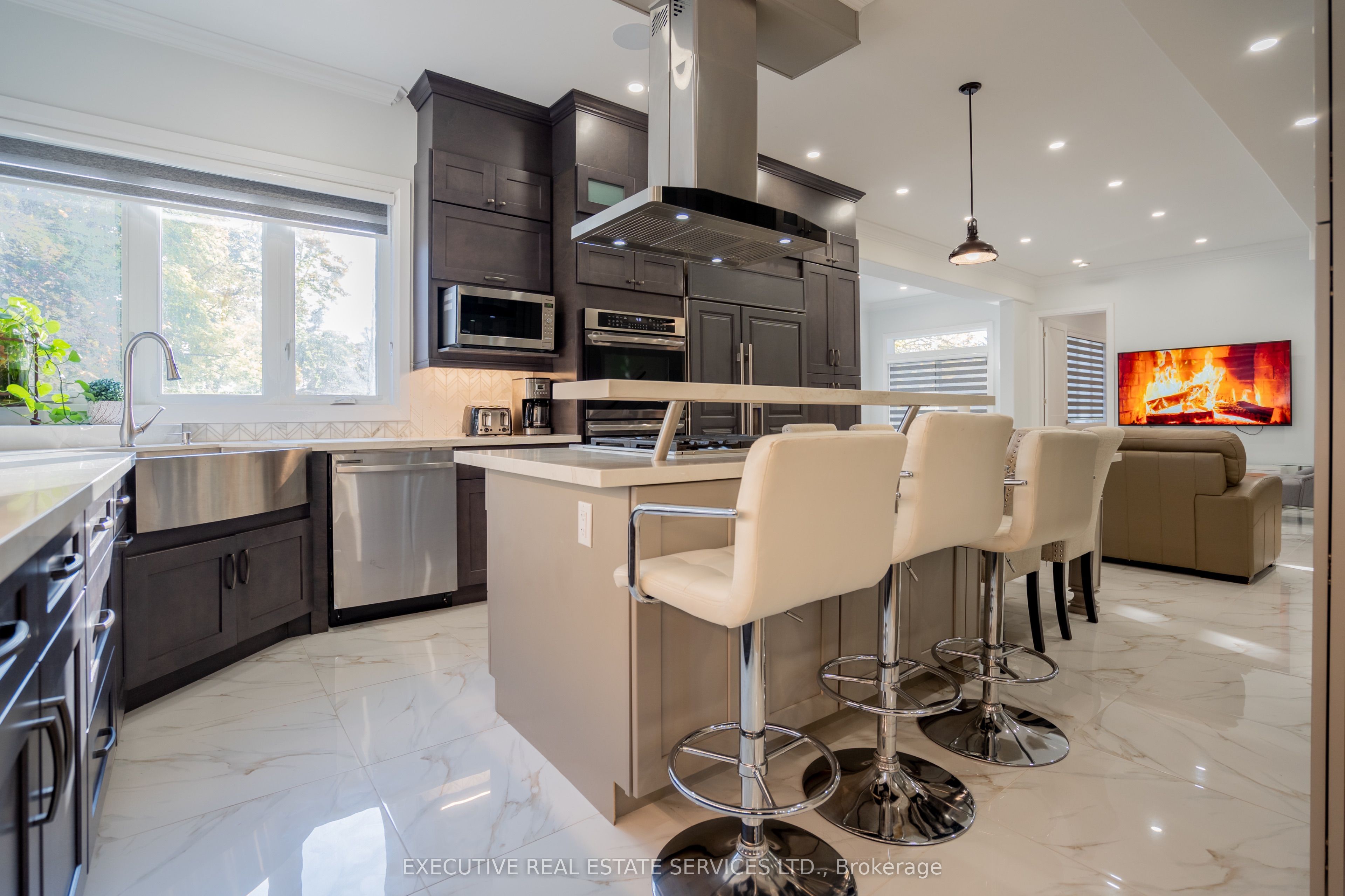 1138 Garden Road Property Photo 17