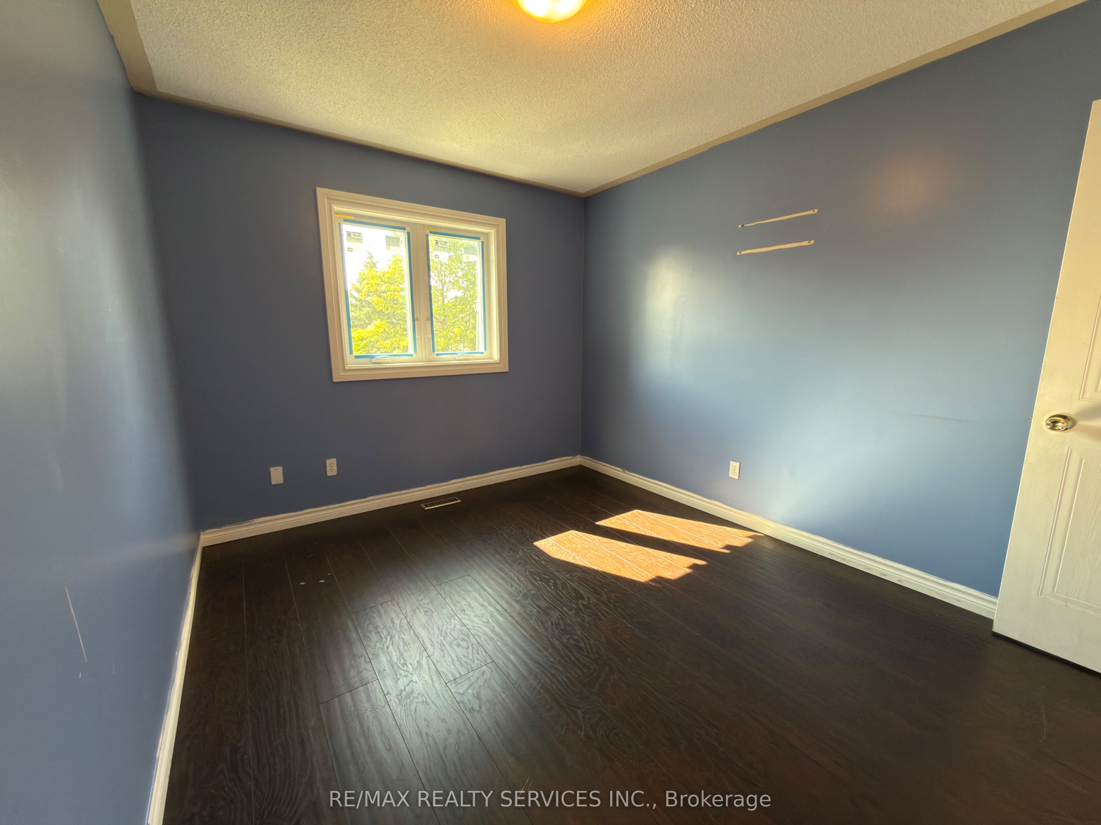 13 Wickstead Court Property Photo 23
