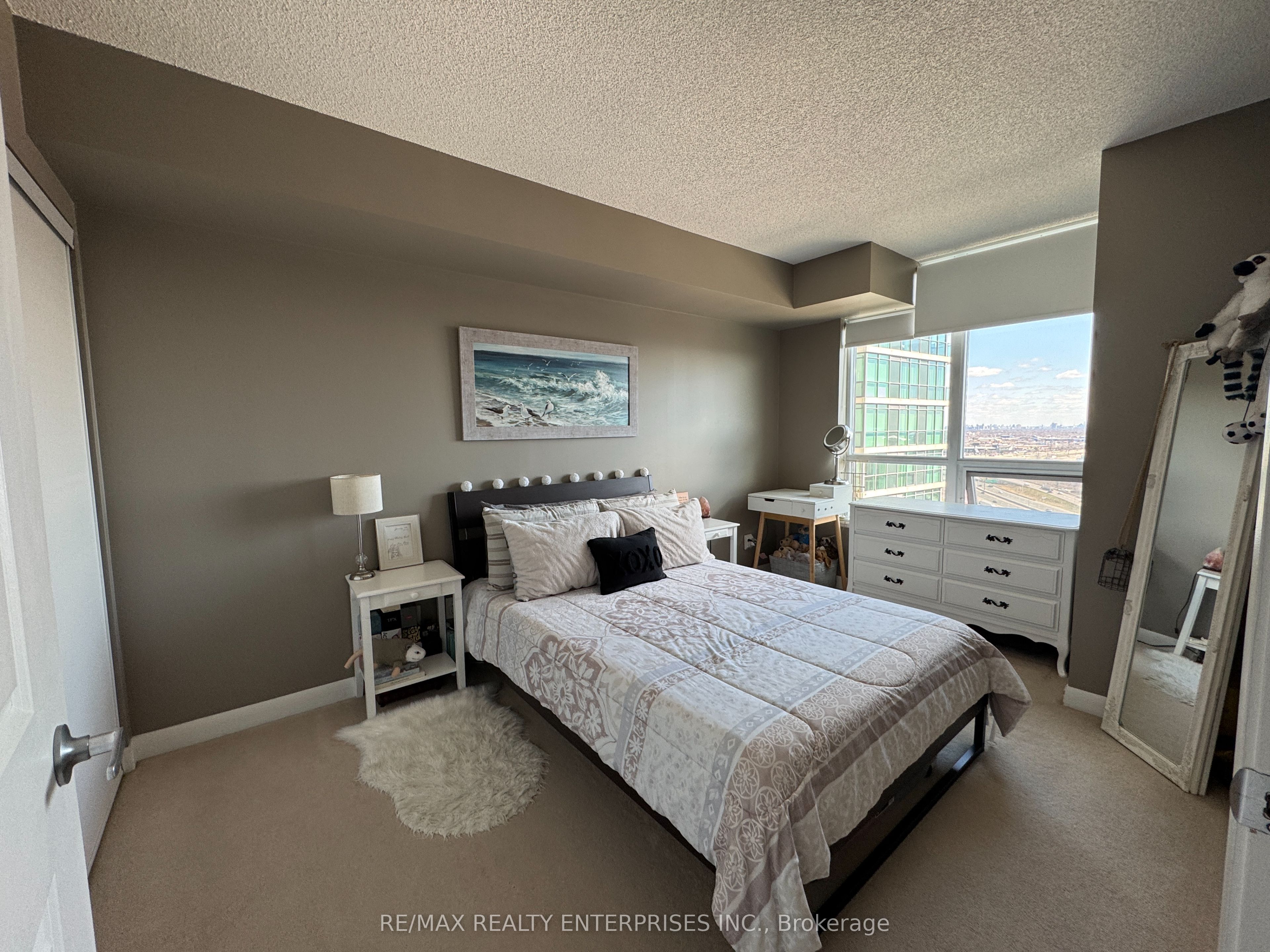 215 Sherway Gardens Road 2111 Property Photo 8