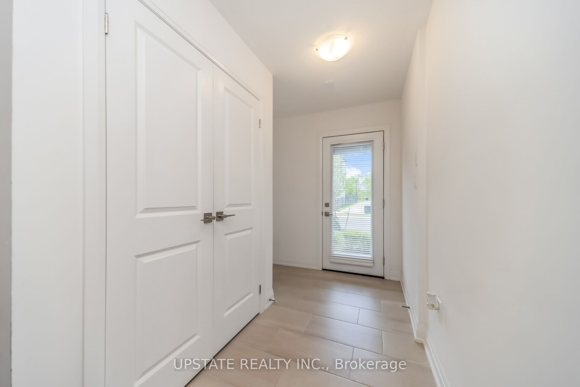 45 Humberstone Drive Property Photo 6
