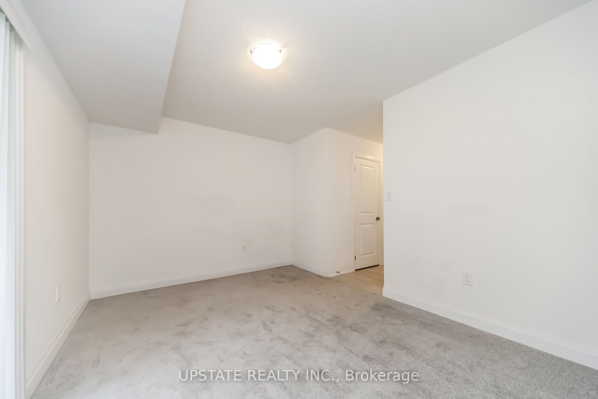 45 Humberstone Drive Property Photo 10