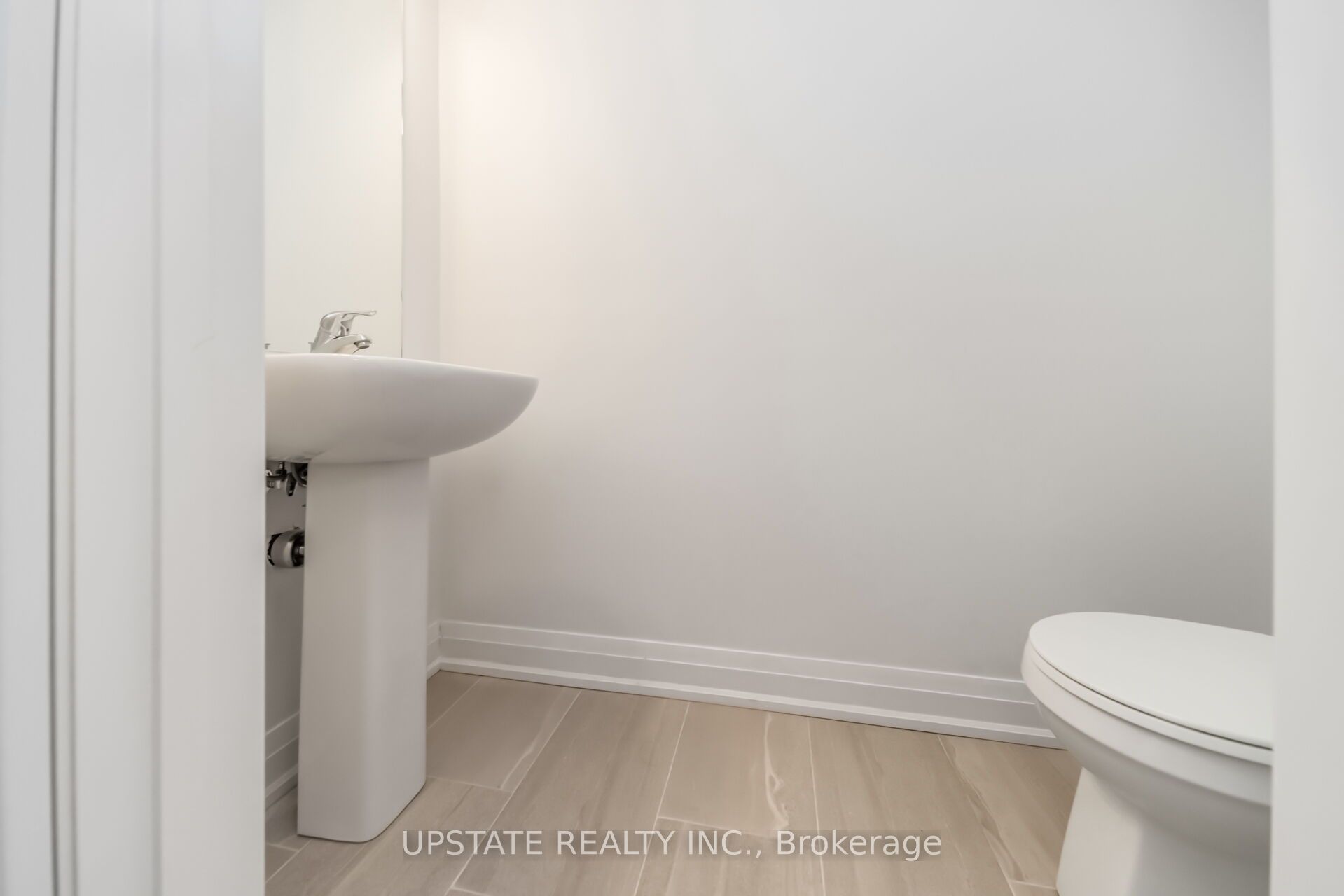 45 Humberstone Drive Property Photo 11