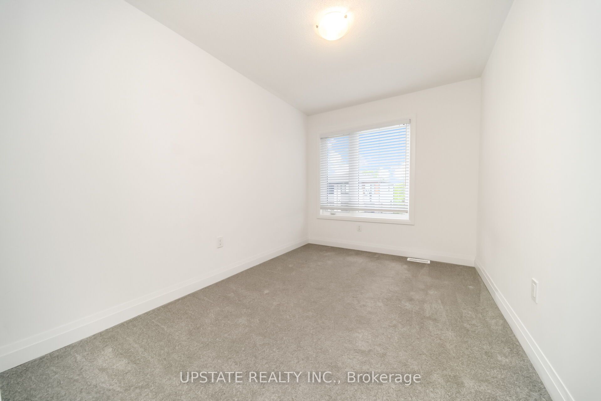 45 Humberstone Drive Property Photo 32