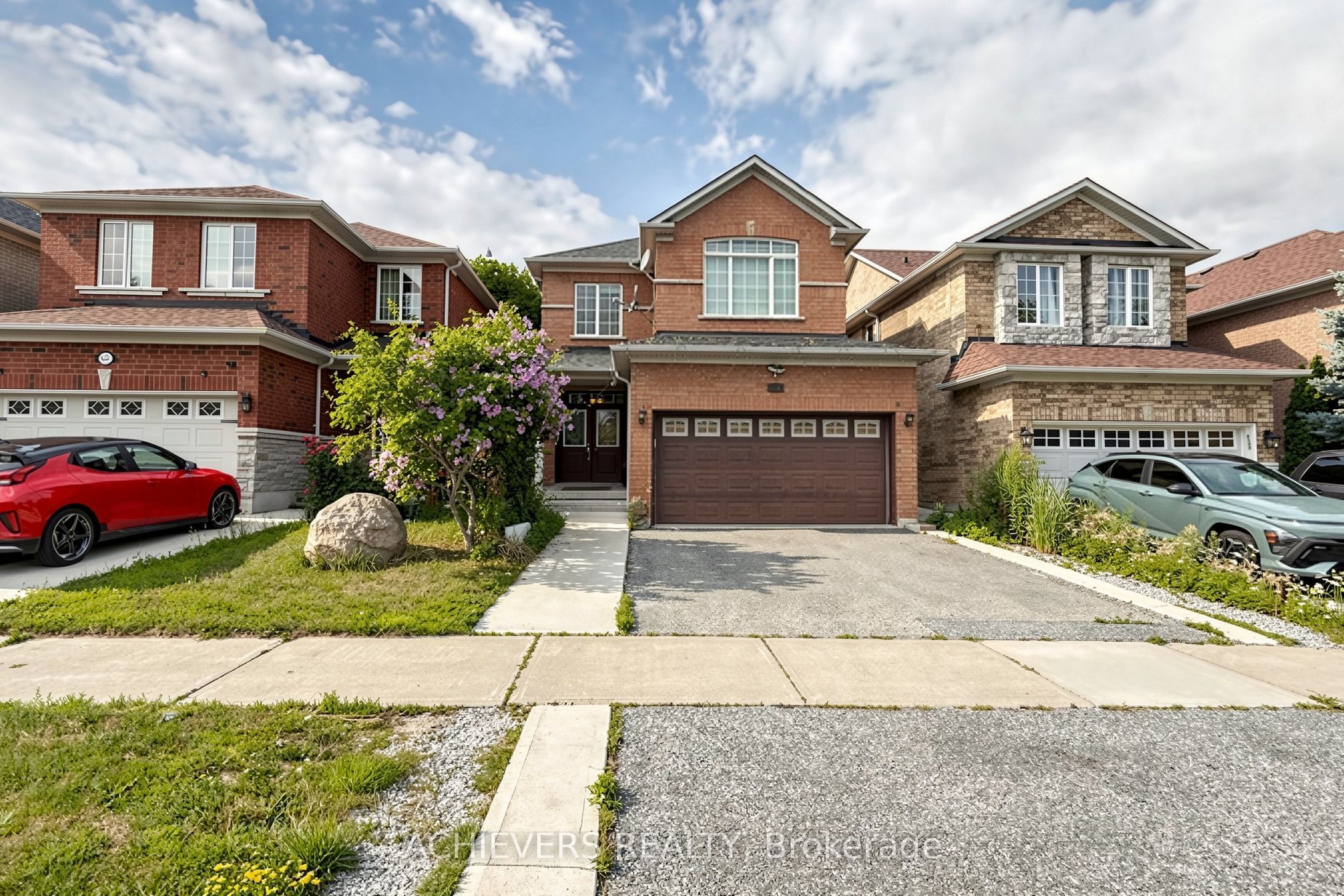 517 Navigator Drive Property Photo 1