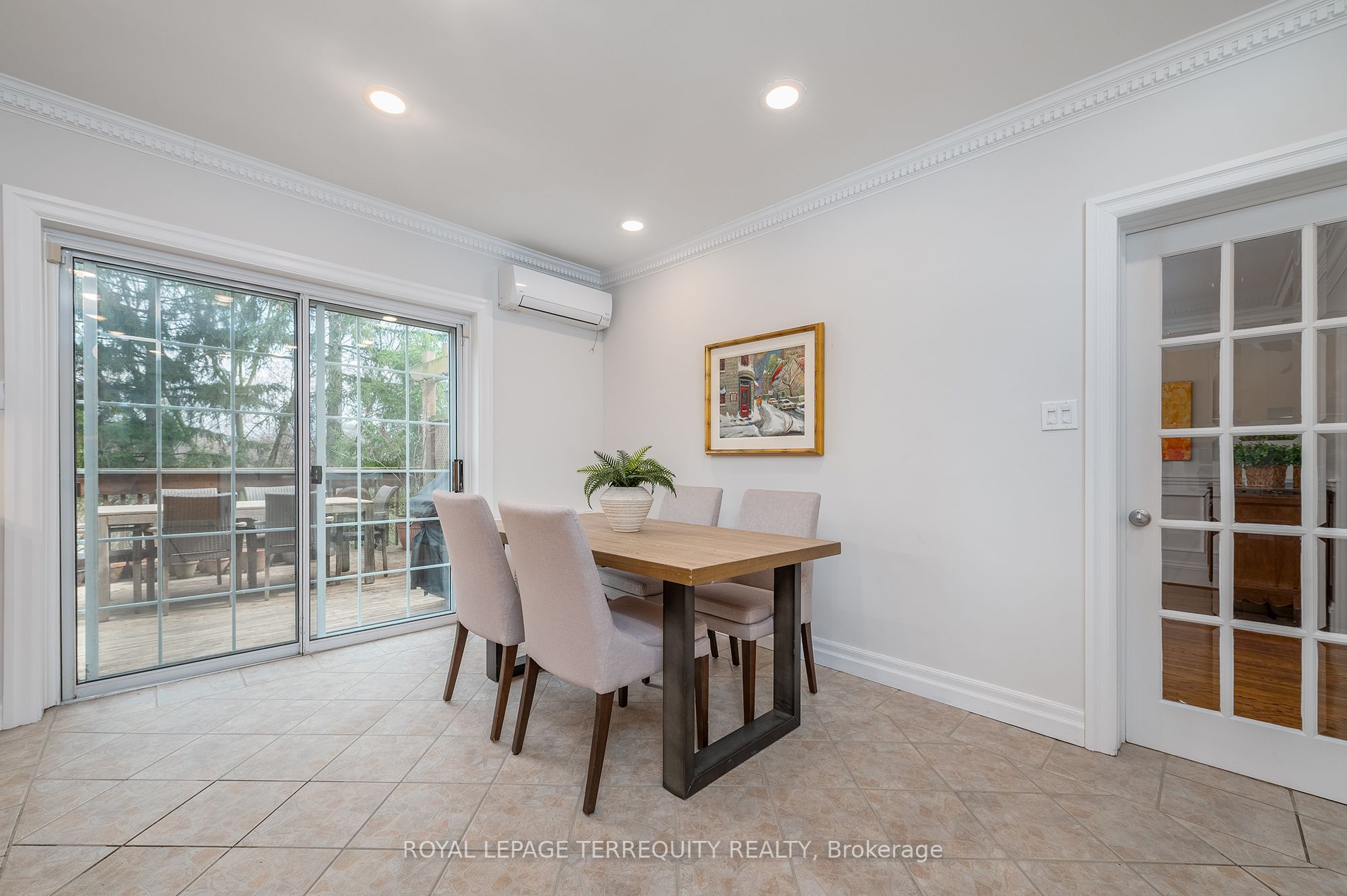 223 Riverside Drive Property Photo 18