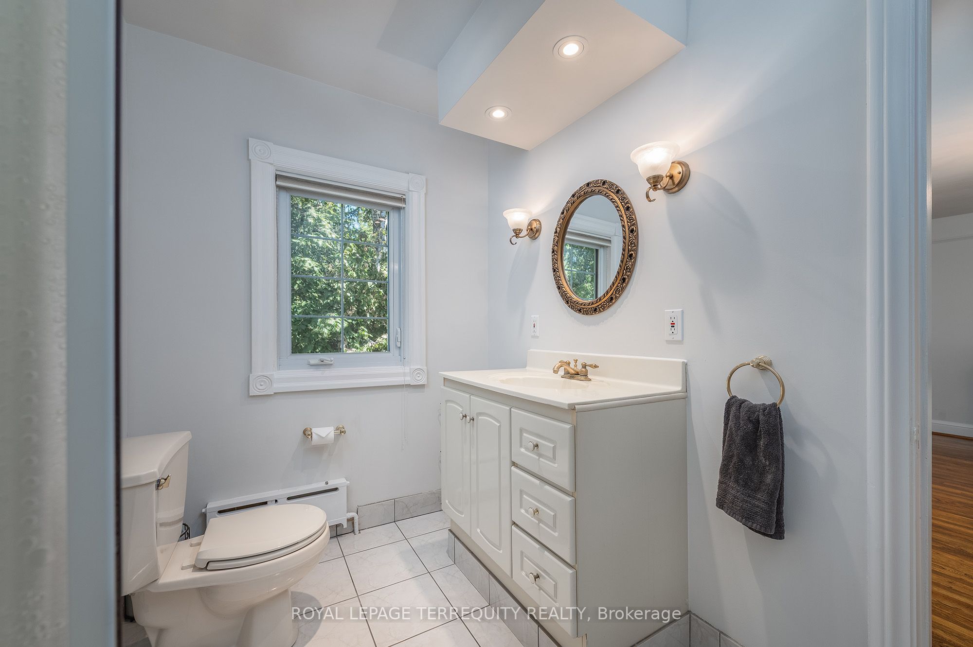 223 Riverside Drive Property Photo 24