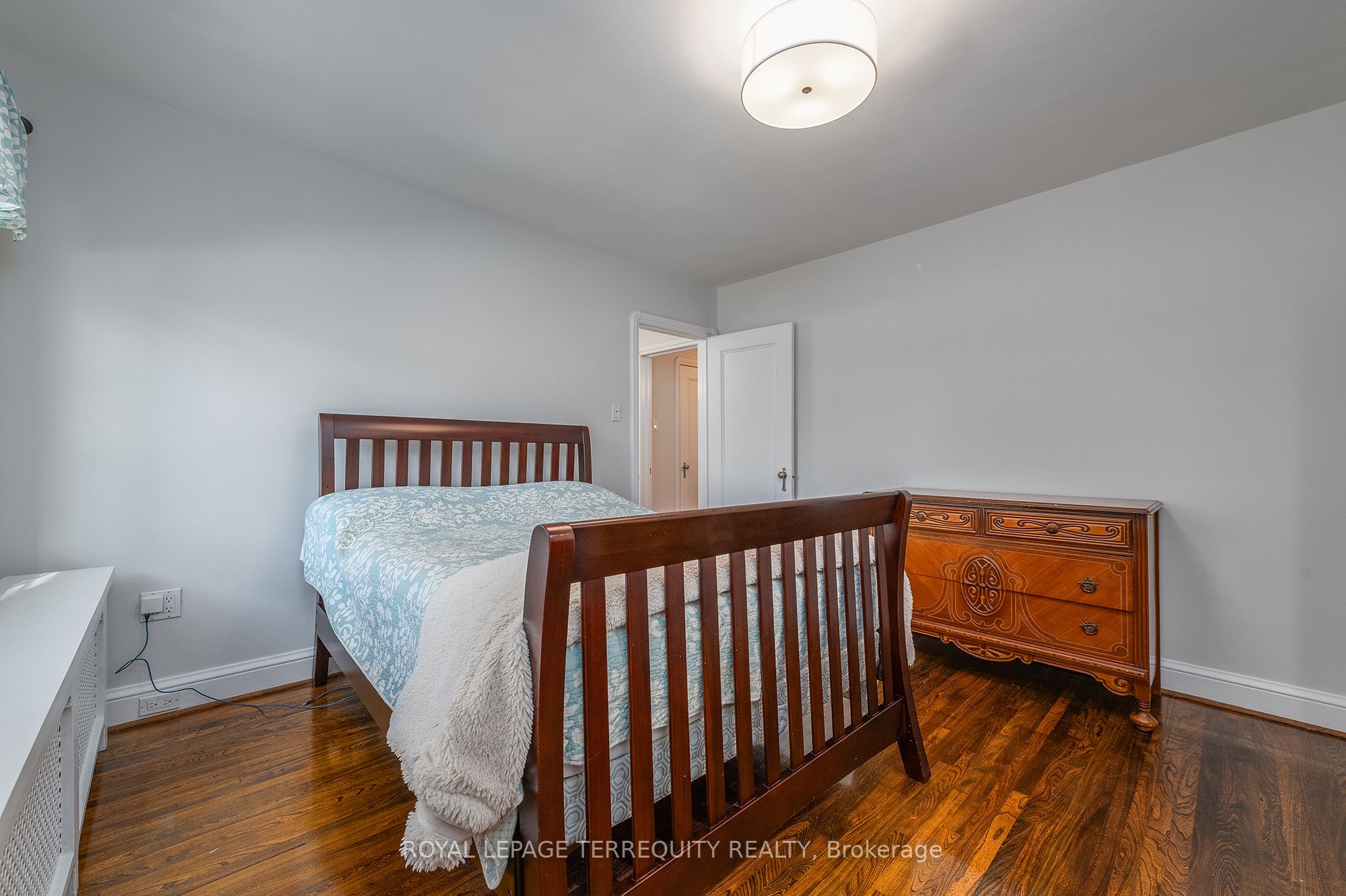 223 Riverside Drive Property Photo 27