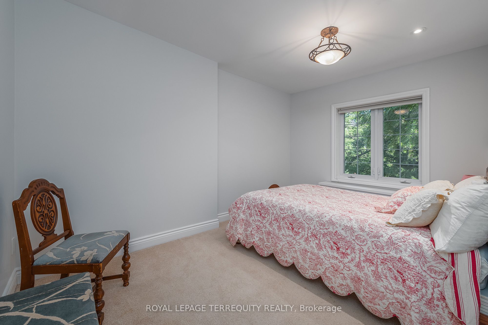 223 Riverside Drive Property Photo 28
