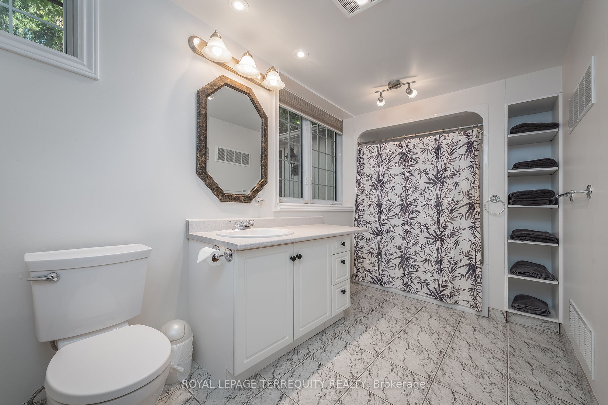 223 Riverside Drive Property Photo 38