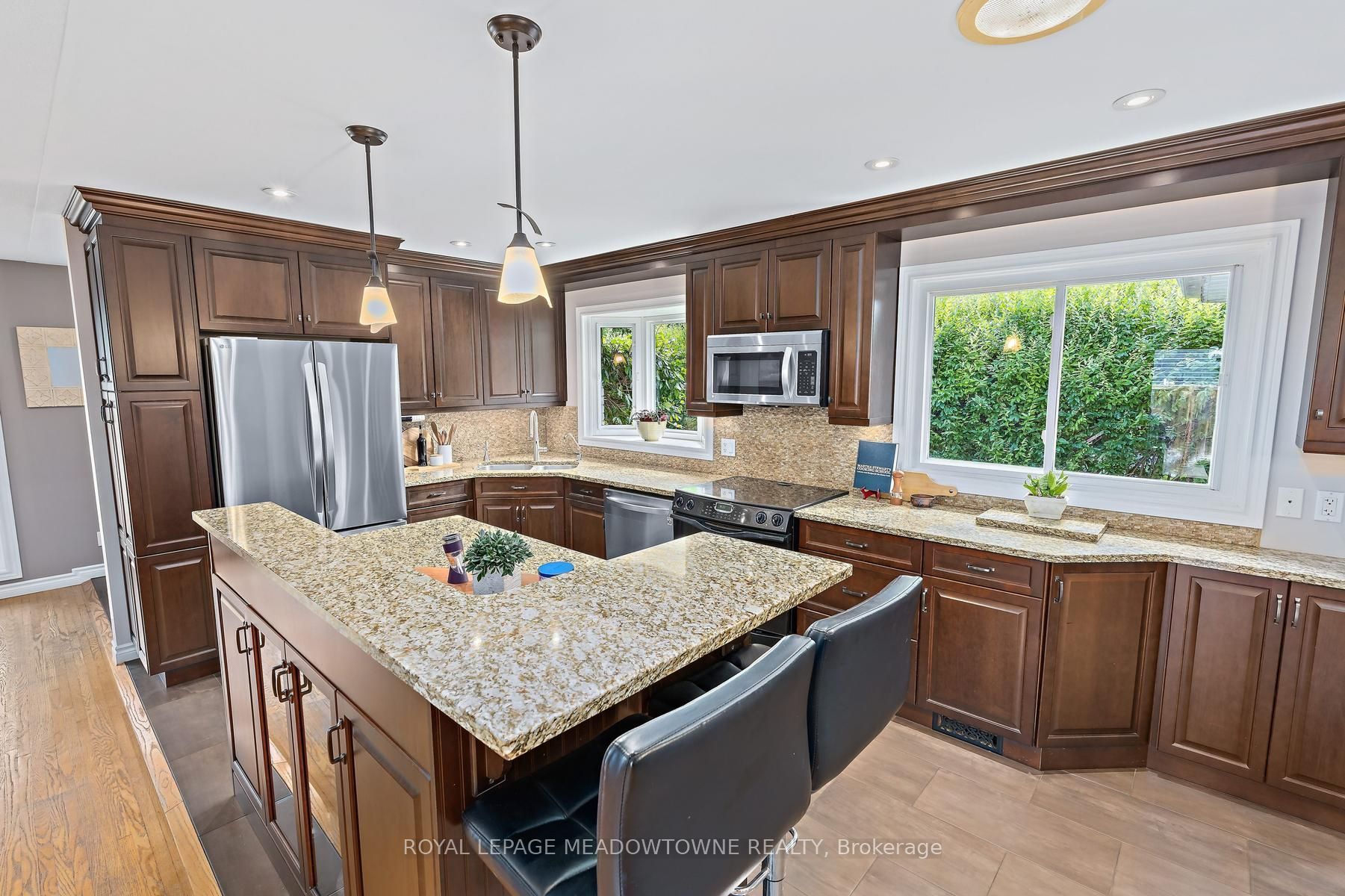 33 Fagan Drive Property Photo 11