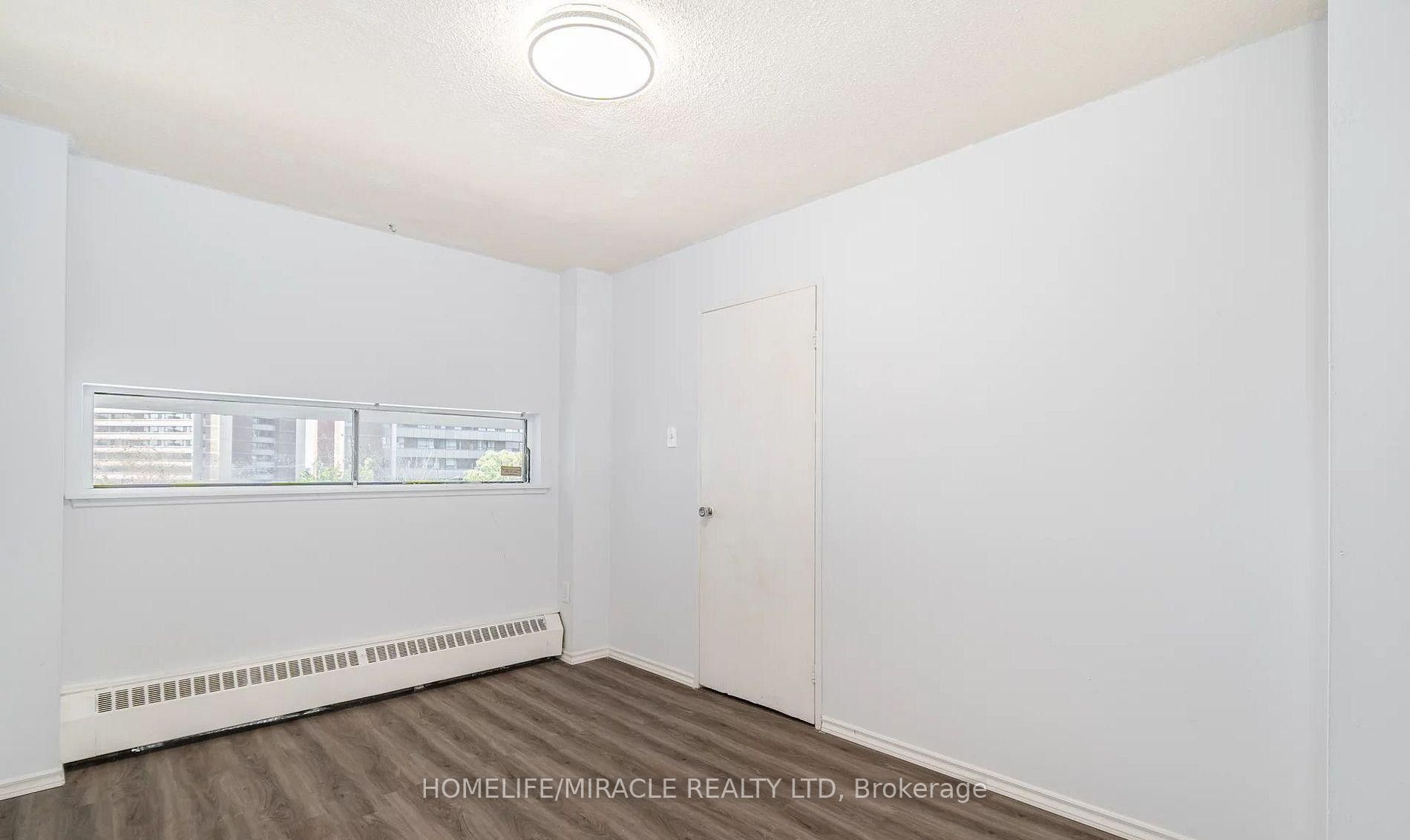 4673 Jane Street 517 Property Photo 10