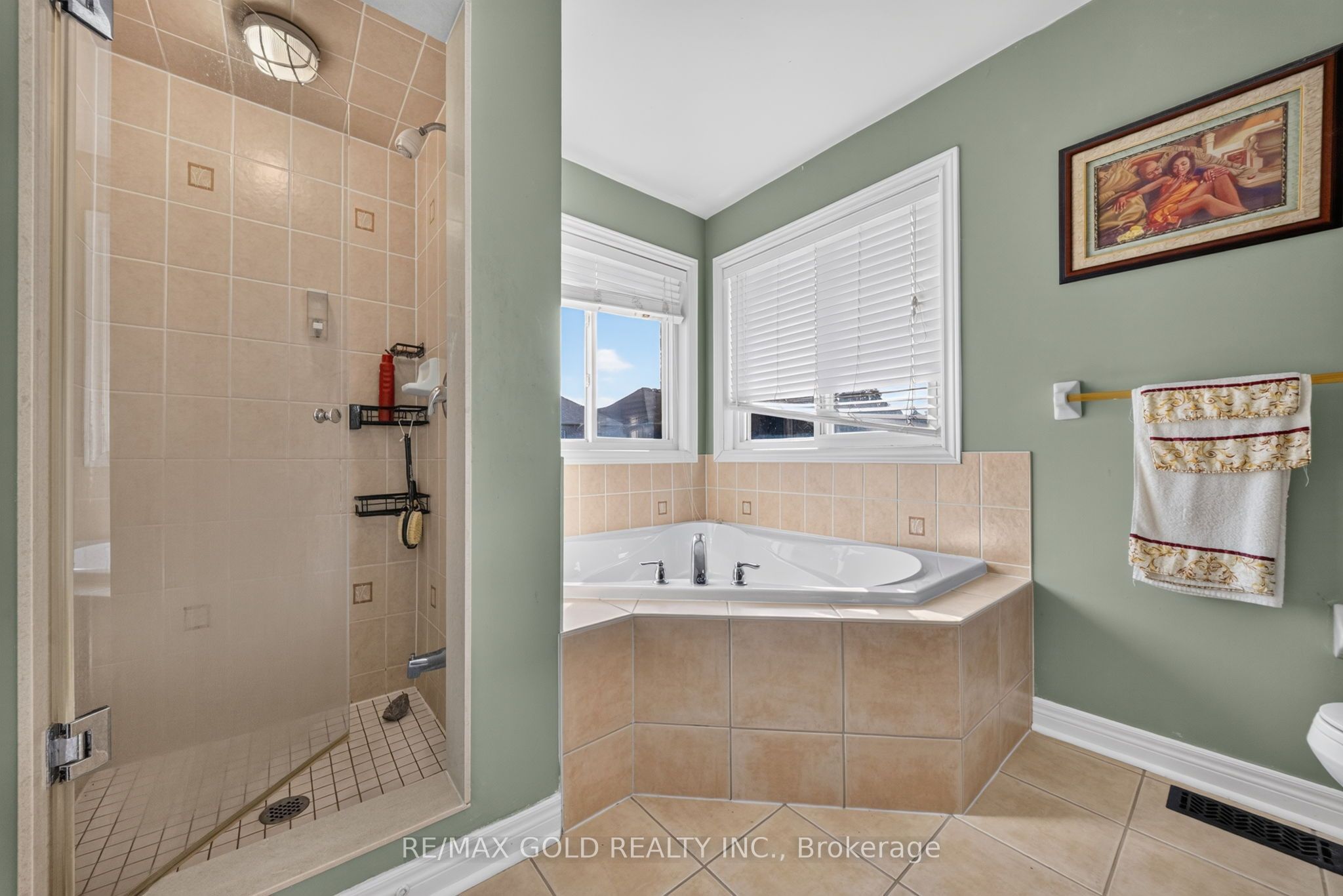 104 Everingham Circle Property Photo 26