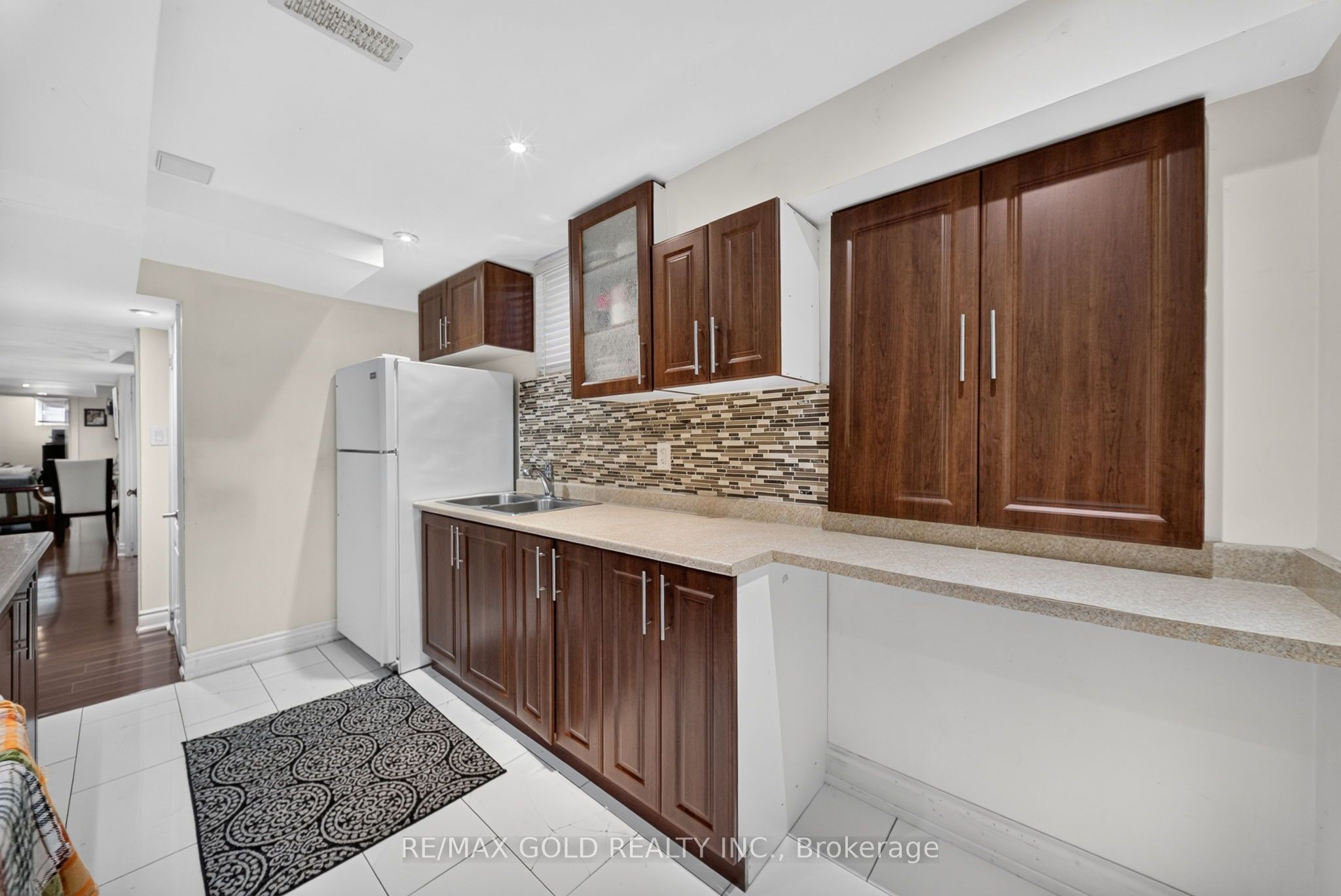 104 Everingham Circle Property Photo 36